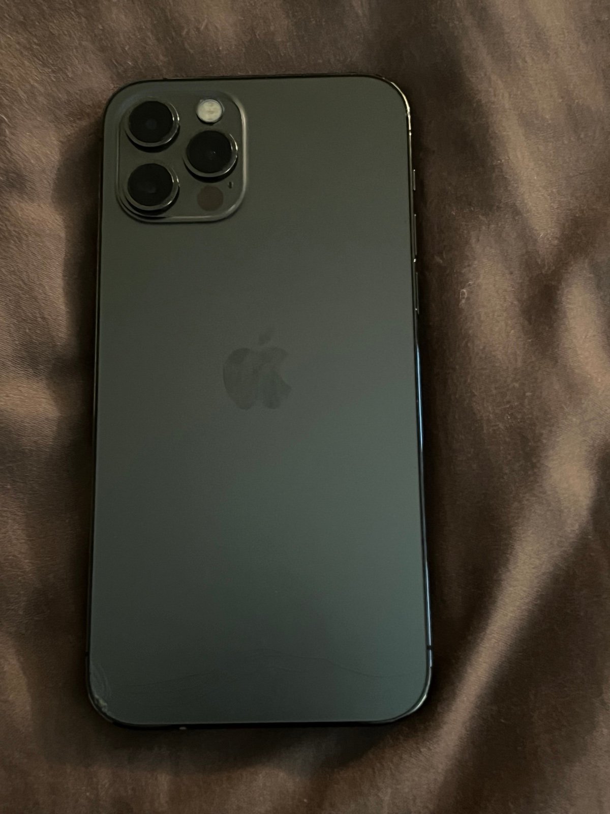 Apple iPhone 12 Pro 128 GB in Graphite for Unlocked 9W29