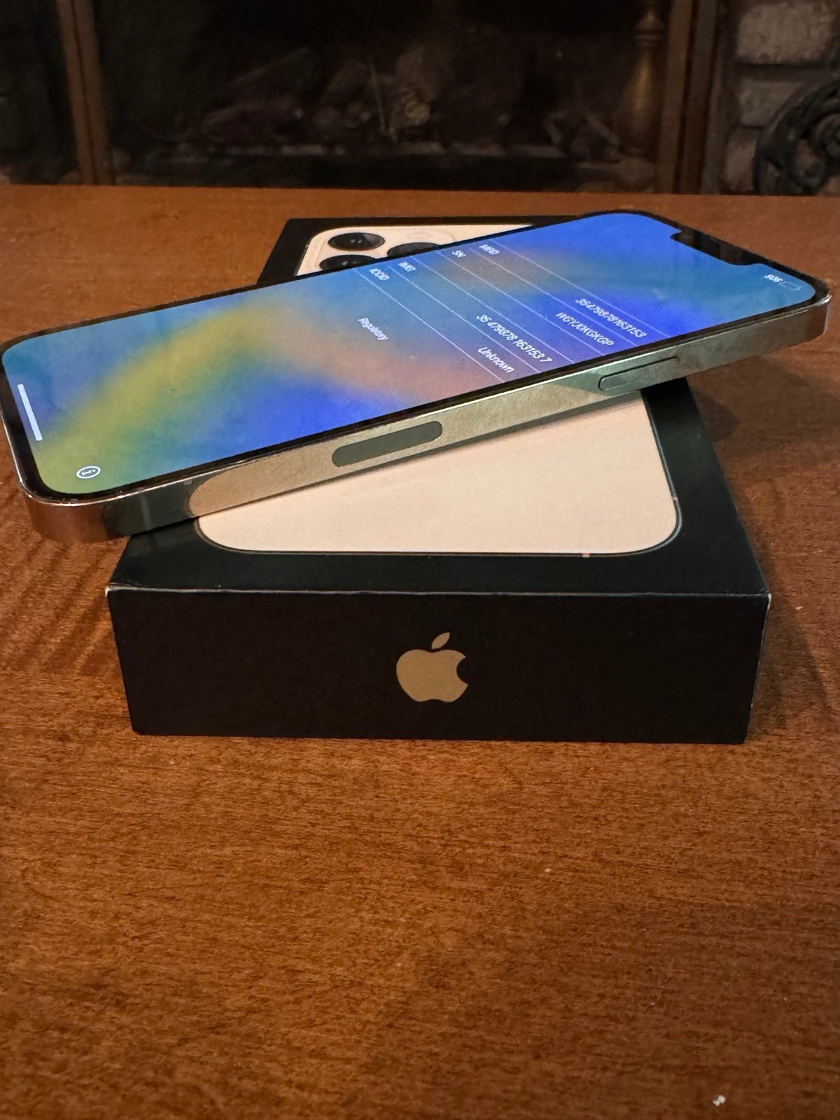 iPhone 13 Pro Max 256GB Gold UNLOCKED CLEAN IMEI 7K98