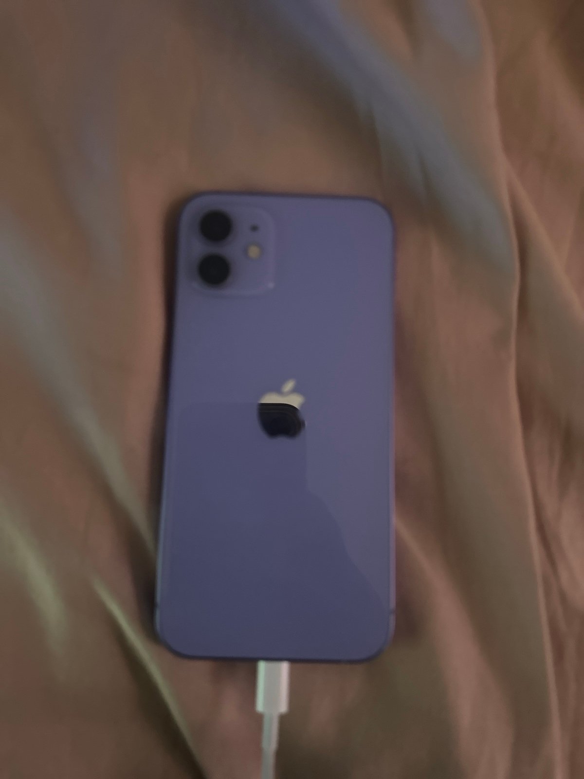 iPhone 12 phone att 9R22