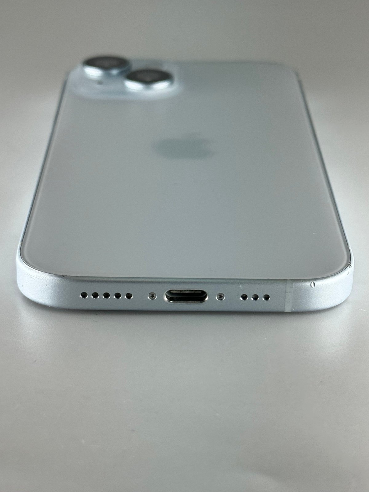 Apple iPhone 15 128gb (Unlocked) Blue 5E36