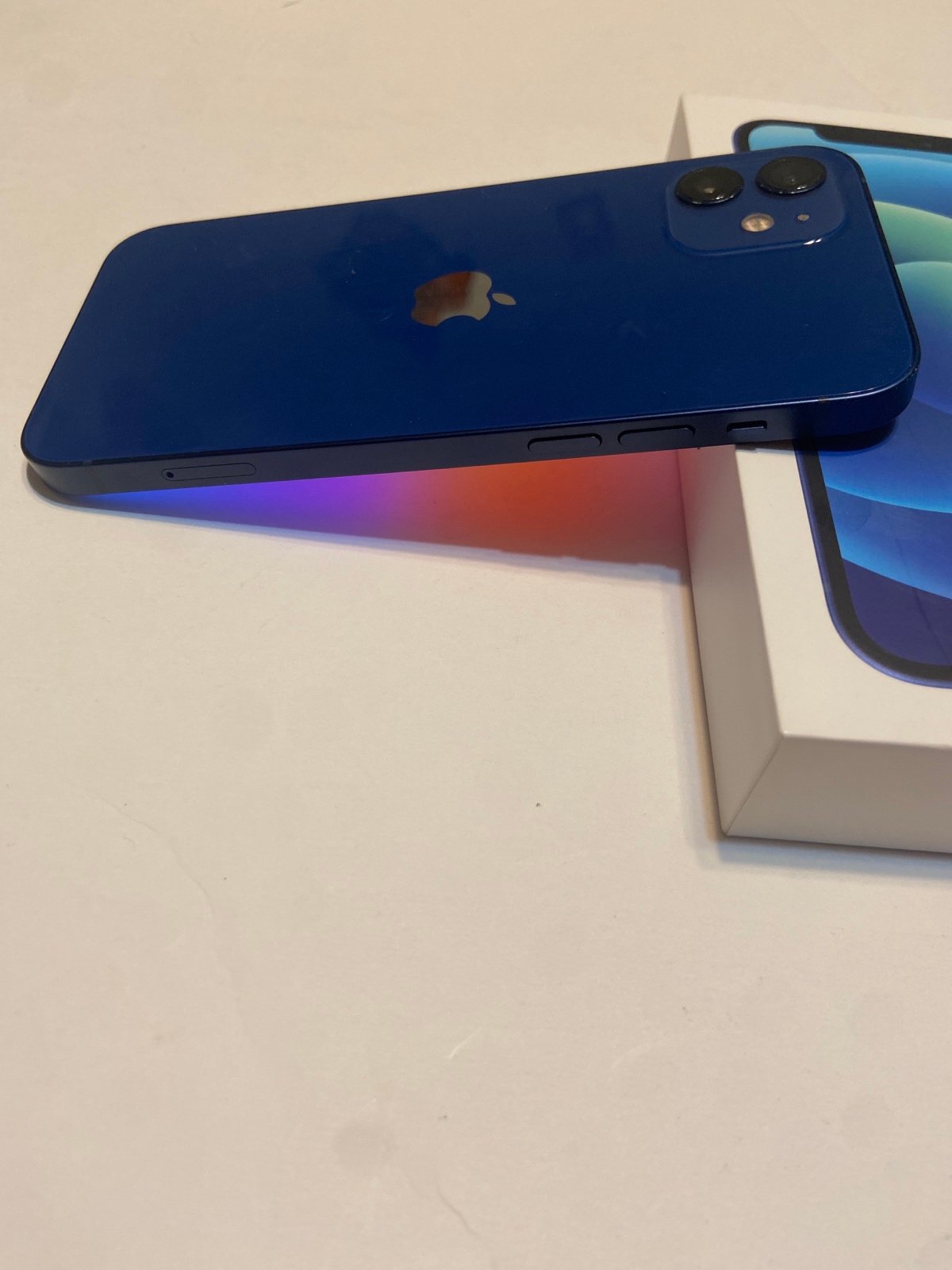 Apple iPhone 12 128GB Fully Unlocked - Blue 9T99