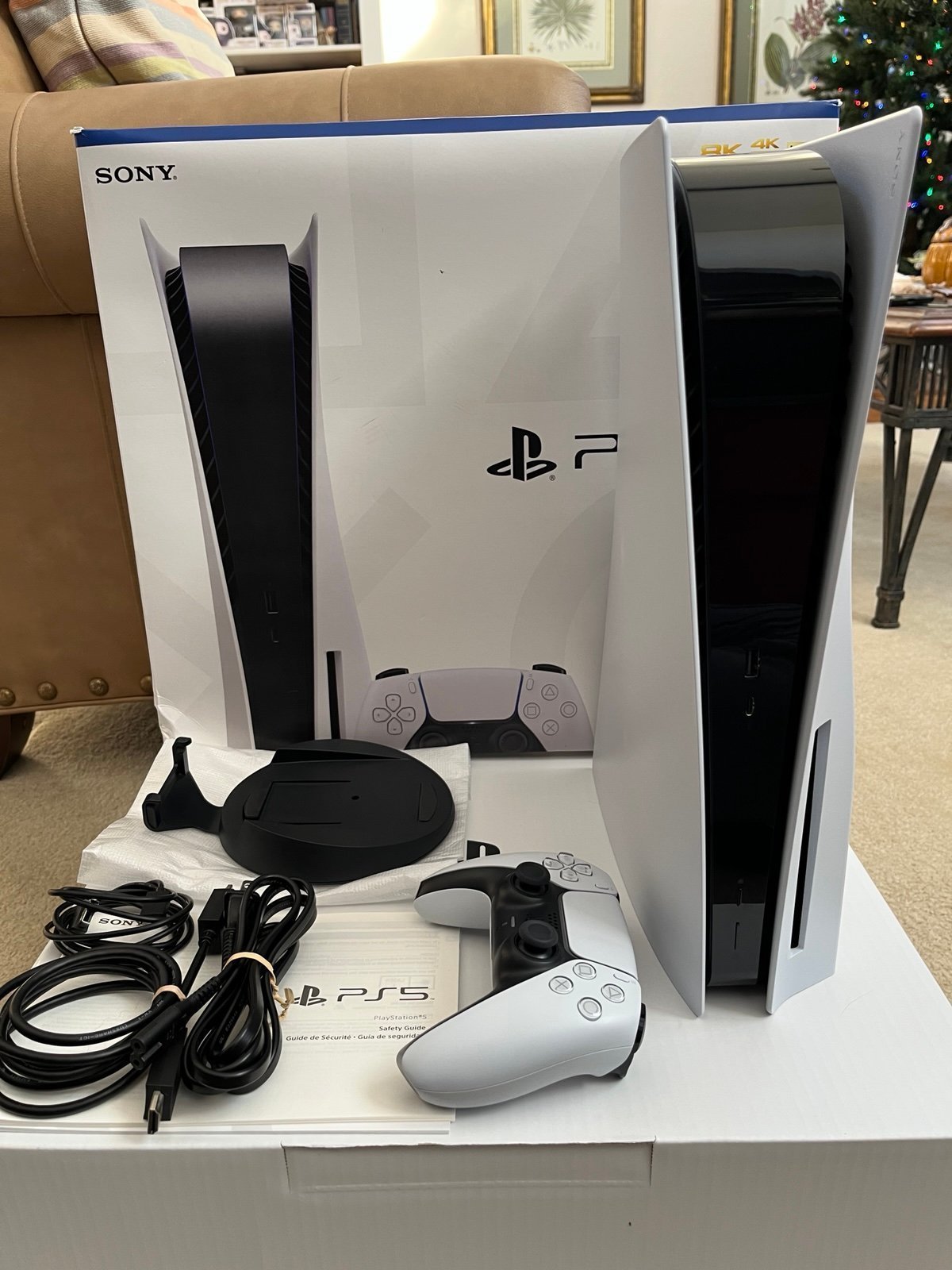 PlayStation 5 PS5 Console Disc Version in Box 5Z67