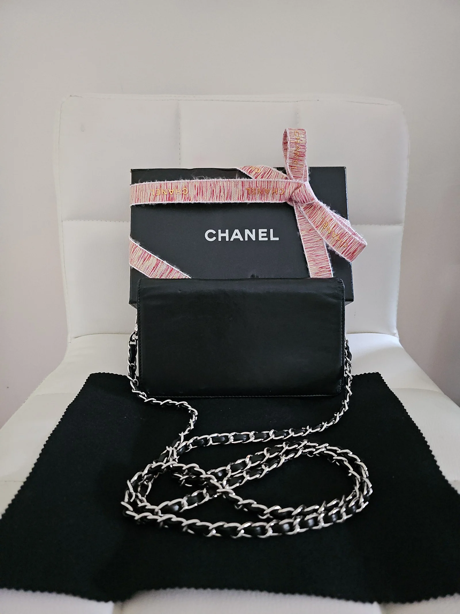 CHANEL Black Leather CC Wallet