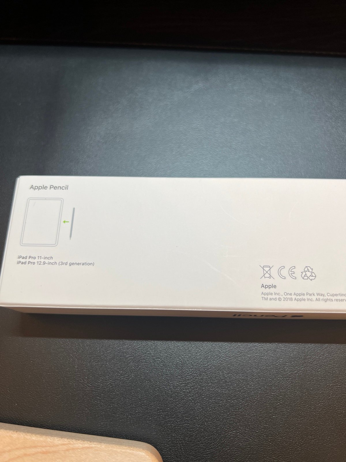 Apple iPad Pro 3rd Generation 256 GB and Apple Pencil 2 9W77