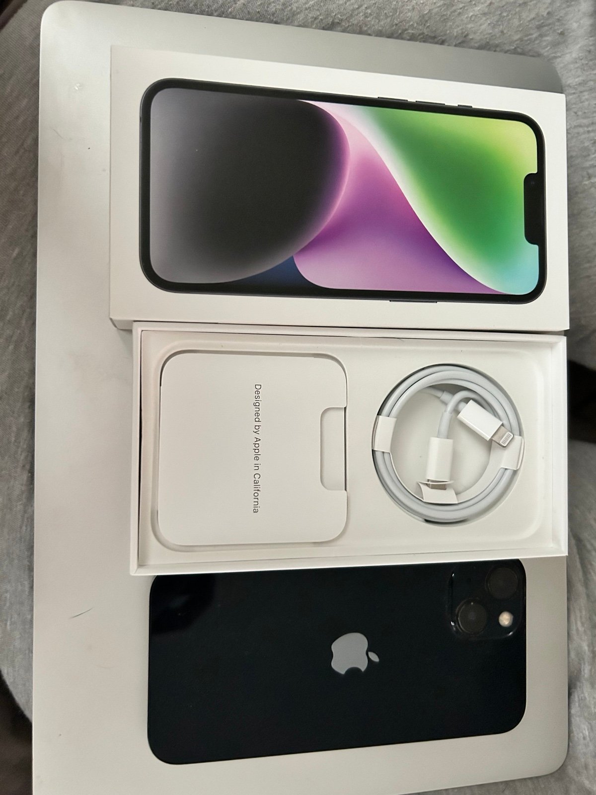 iphone 13 unlocked 2U27