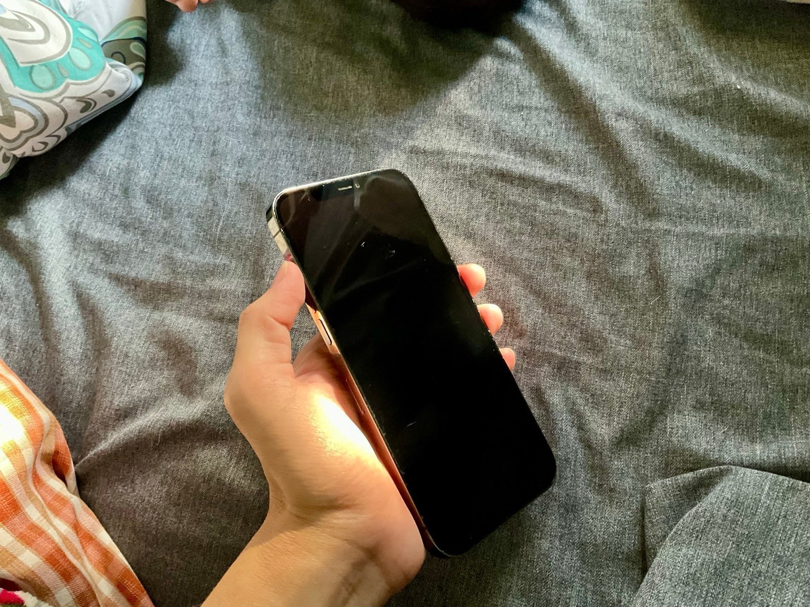 iPhone 12 pro max - unlocked 9S61