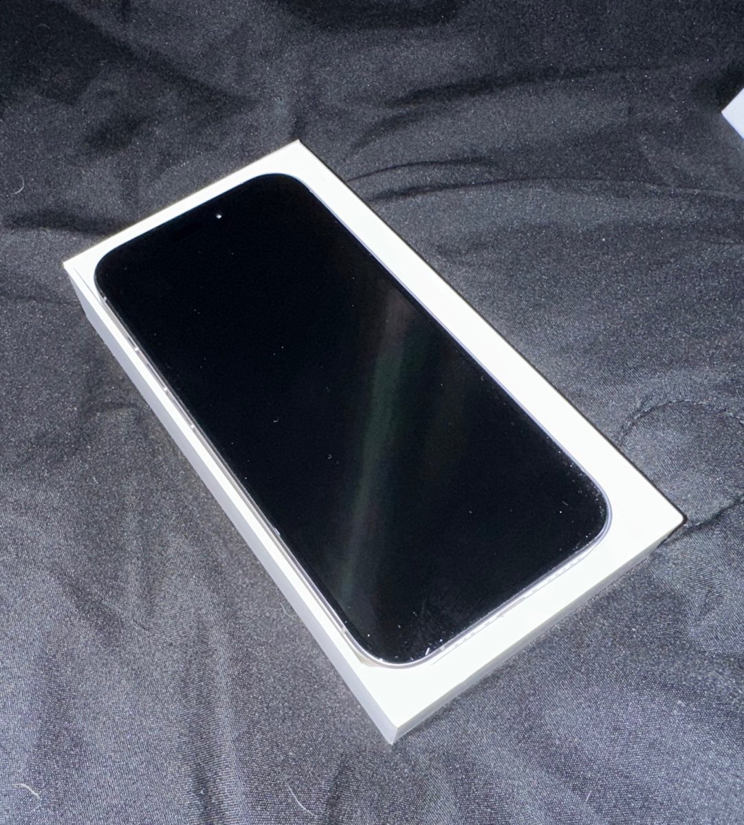 iPhone 15 Pro Natural Titanium 128GB - OPEN BOX - UNLOCKED 7W18