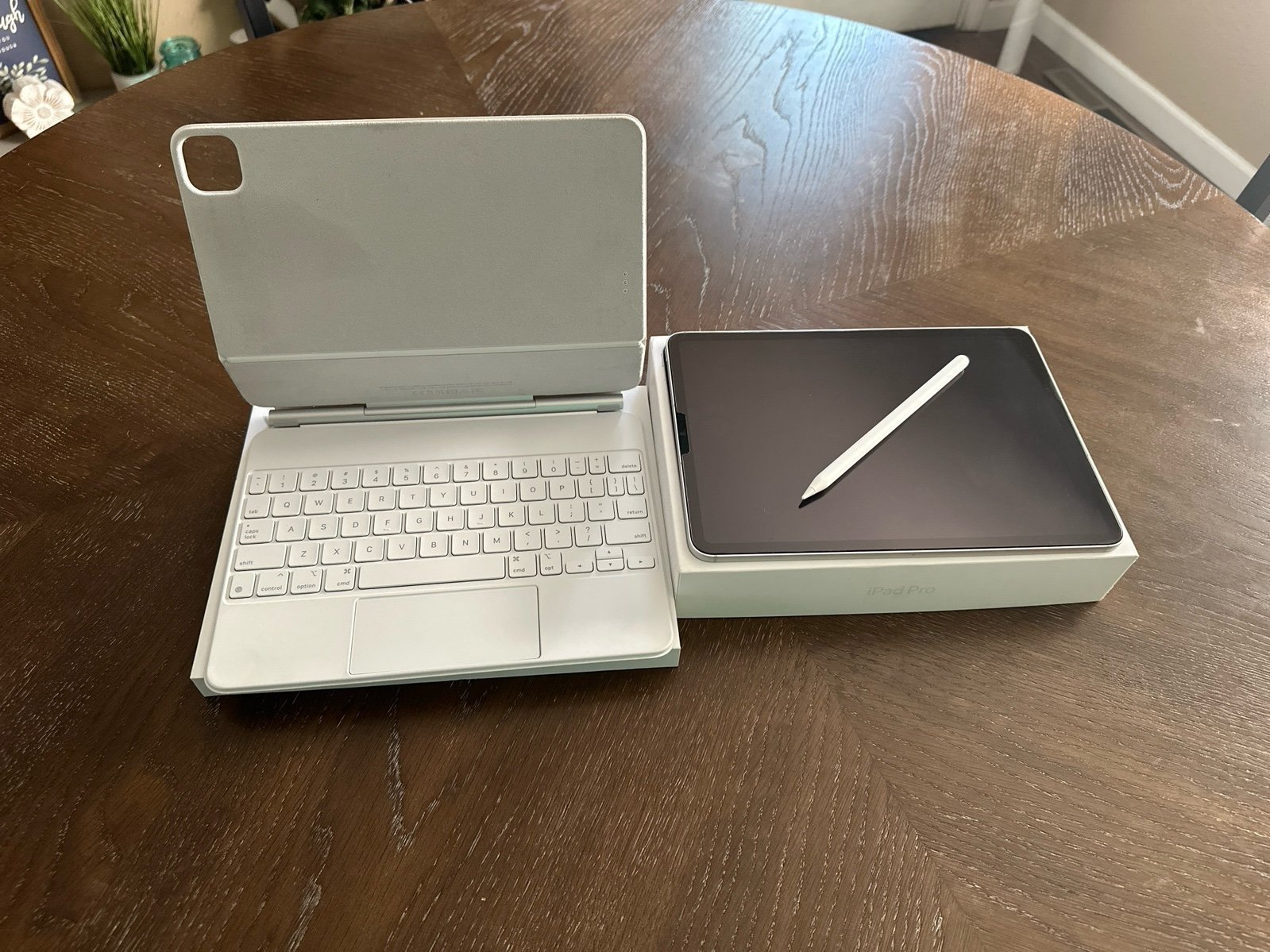 iPad Pro M2 Bundle 9K97