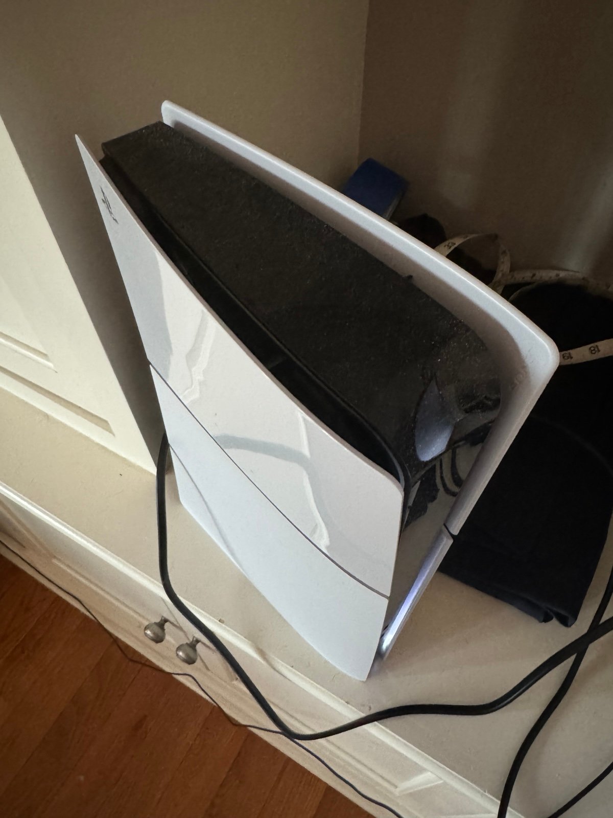 PlayStation 5 825 GB White Digital Edition Like New 9A66