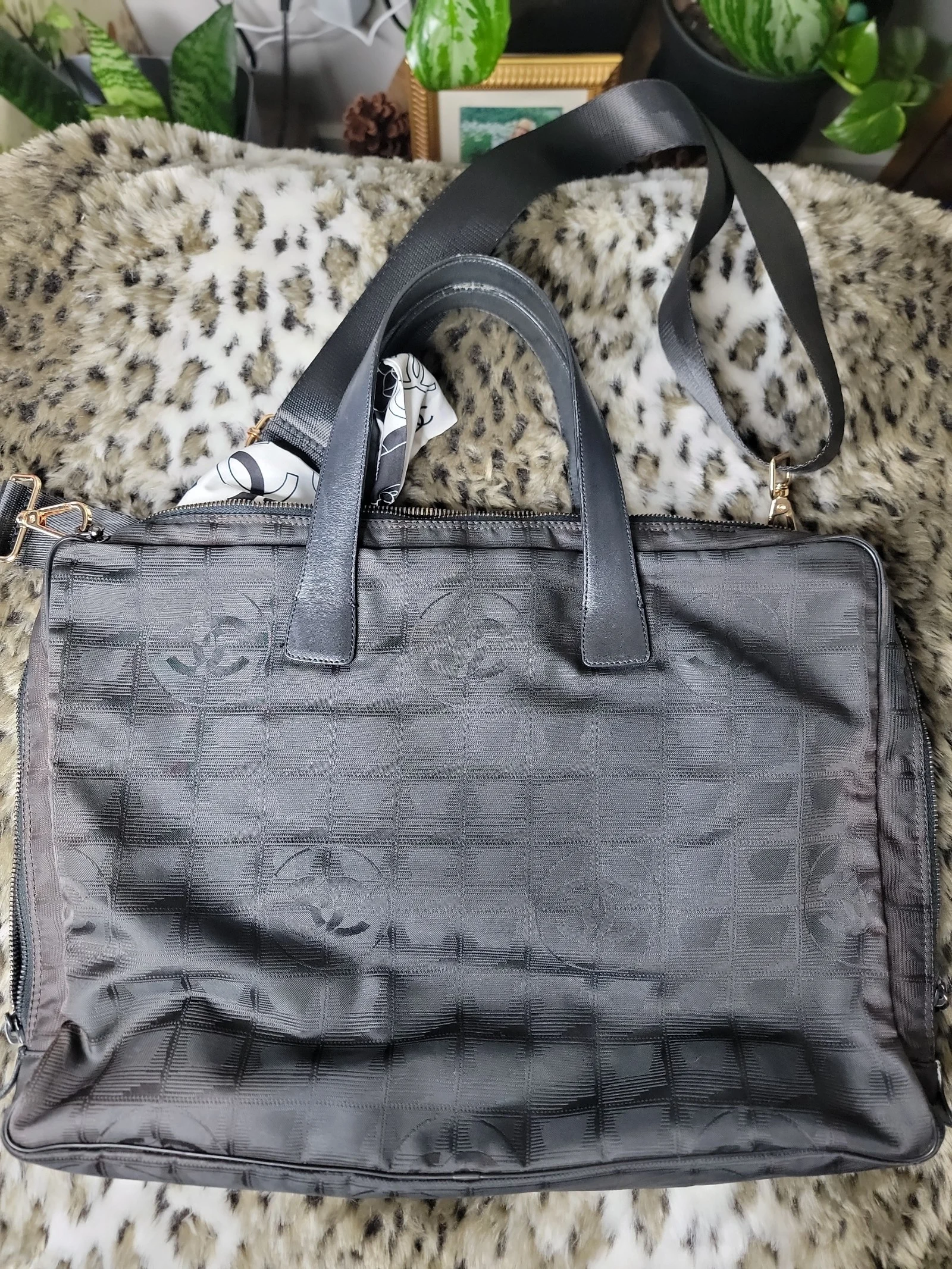 Final Price! Authentic Chanel New Travel Line tote bag Nylon Black CC