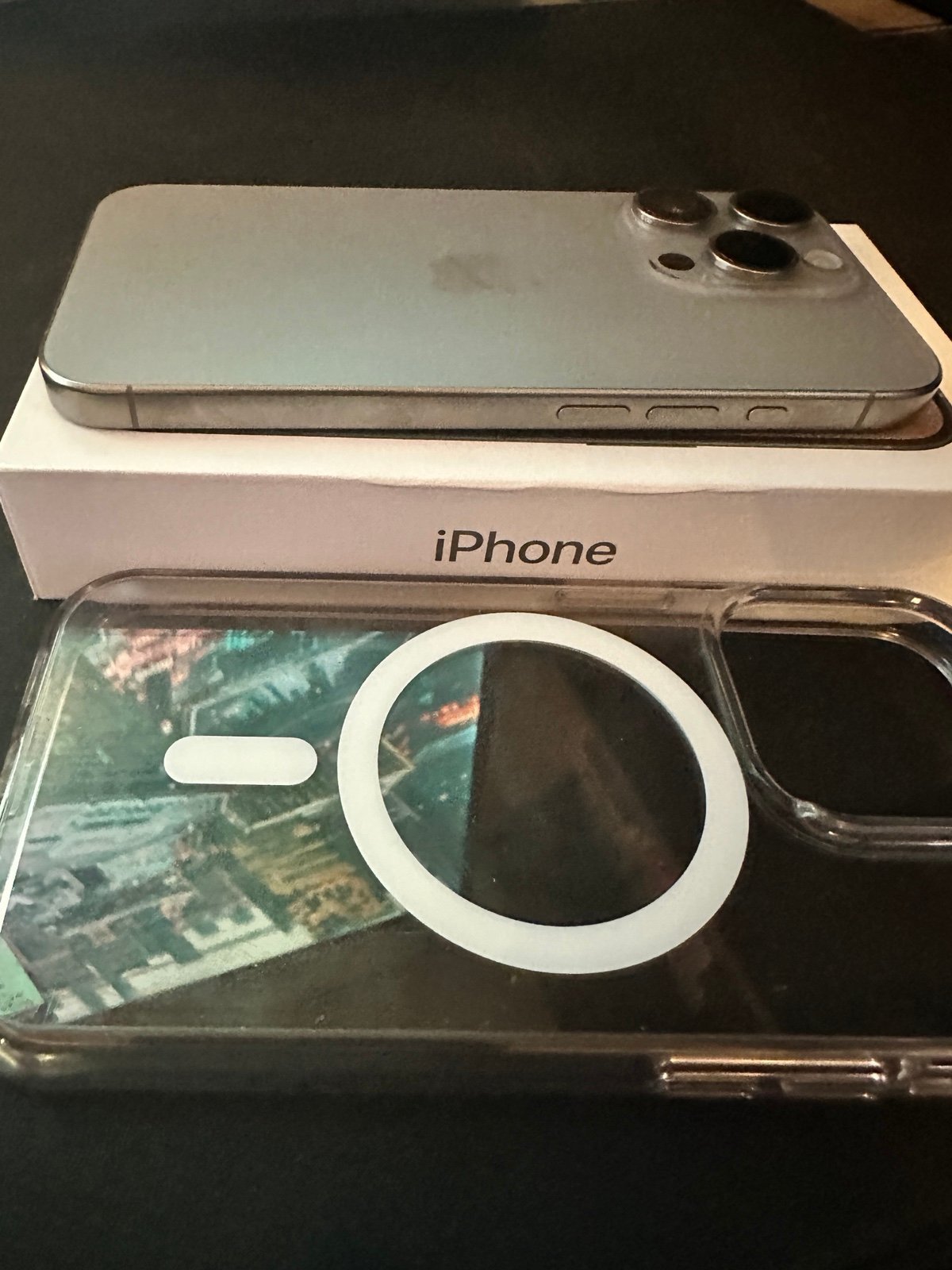 Unlocked iPhone 15 pro 3K58