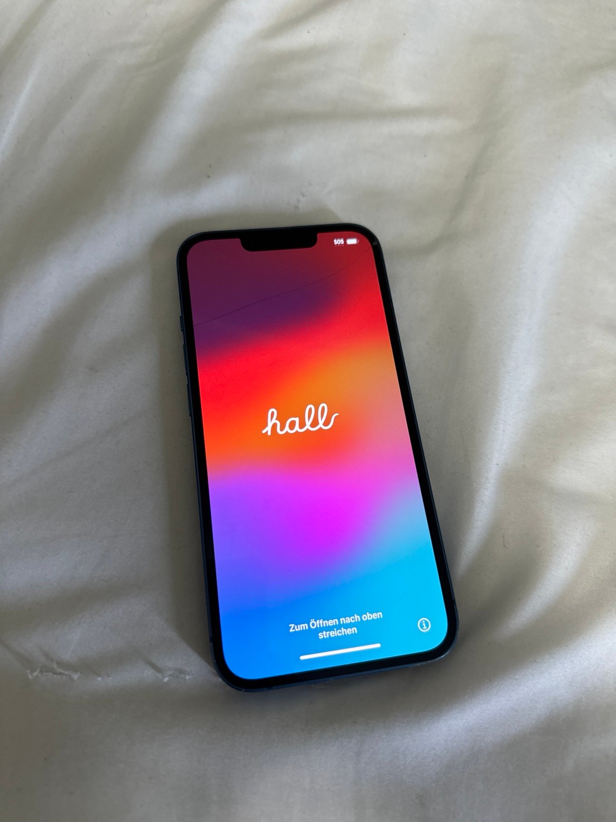 Apple iPhone 13 128 GB in Blue Unlocked 8H79