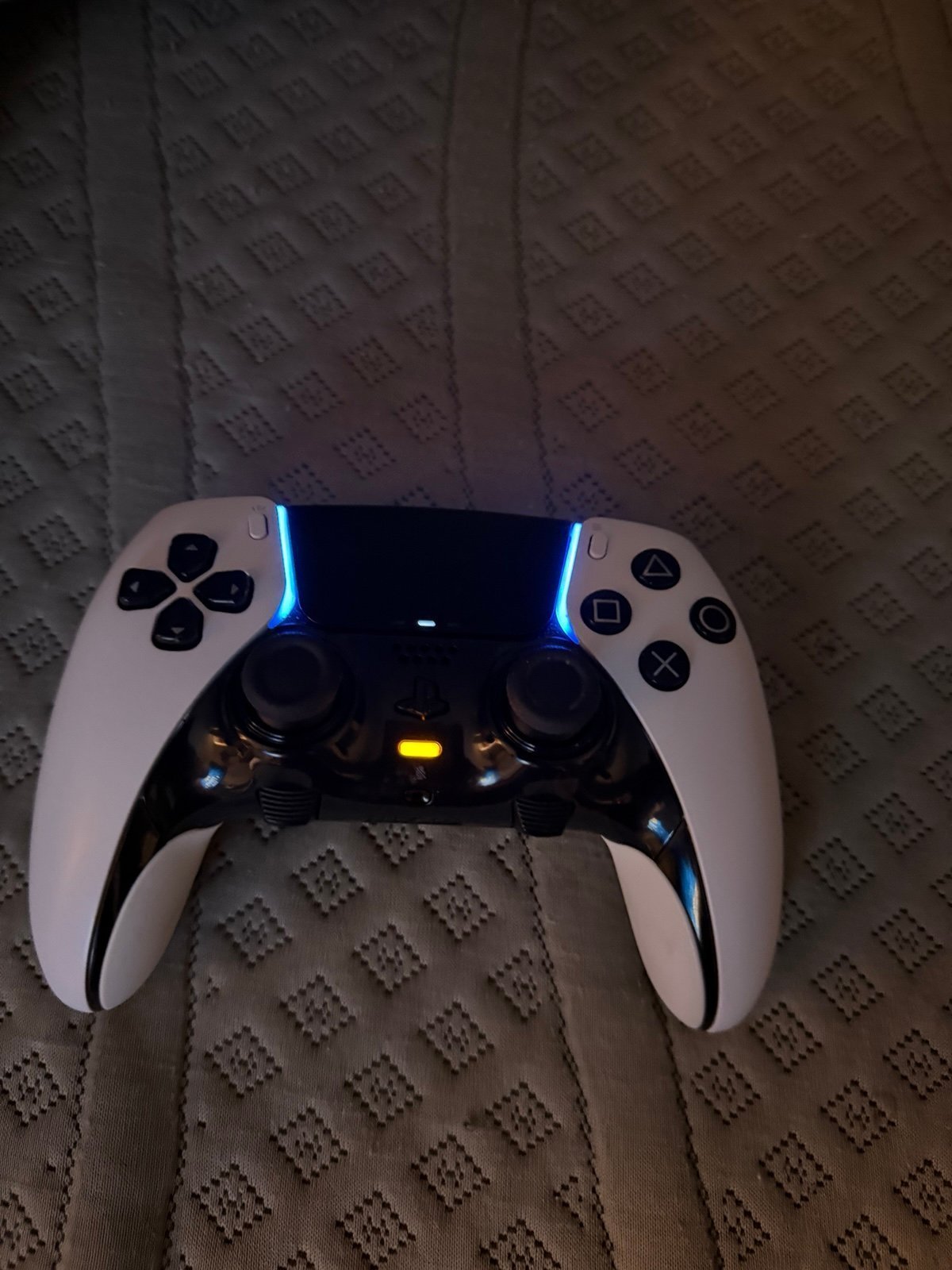 PS5 Pro with DualSense Edge Controller 2S95