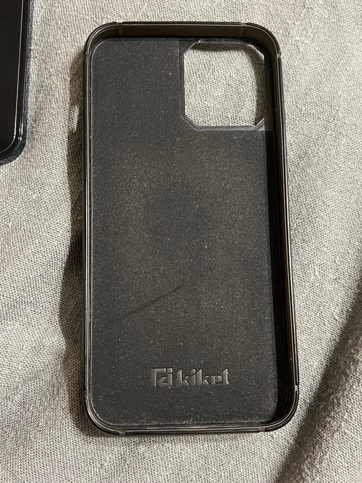 iPhone 12 Pro Max ( reserved ) 7T62