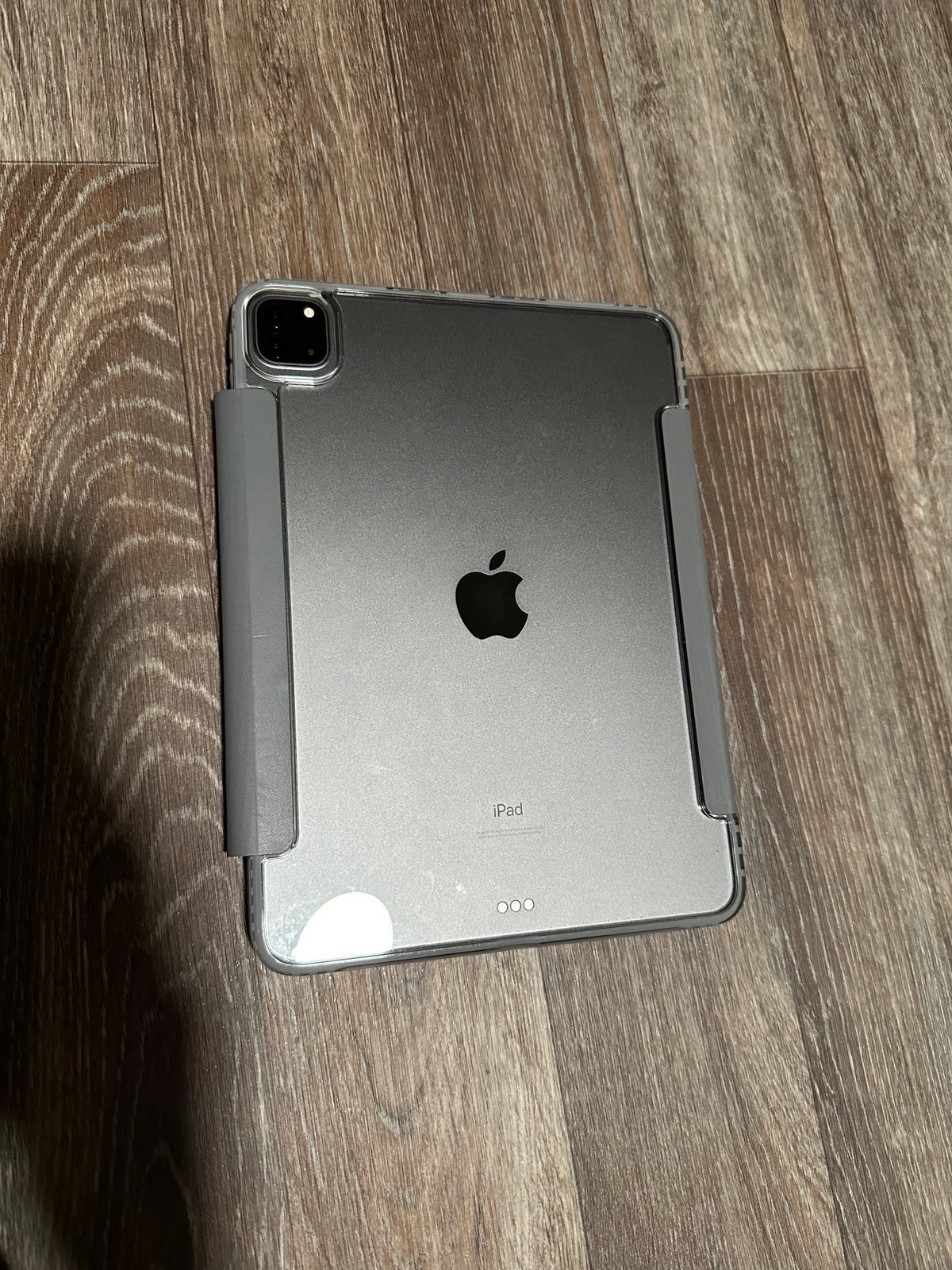 iPad Pro (11-inch/2nd Generation/128 GB) Wi-fi Only Model 8A39