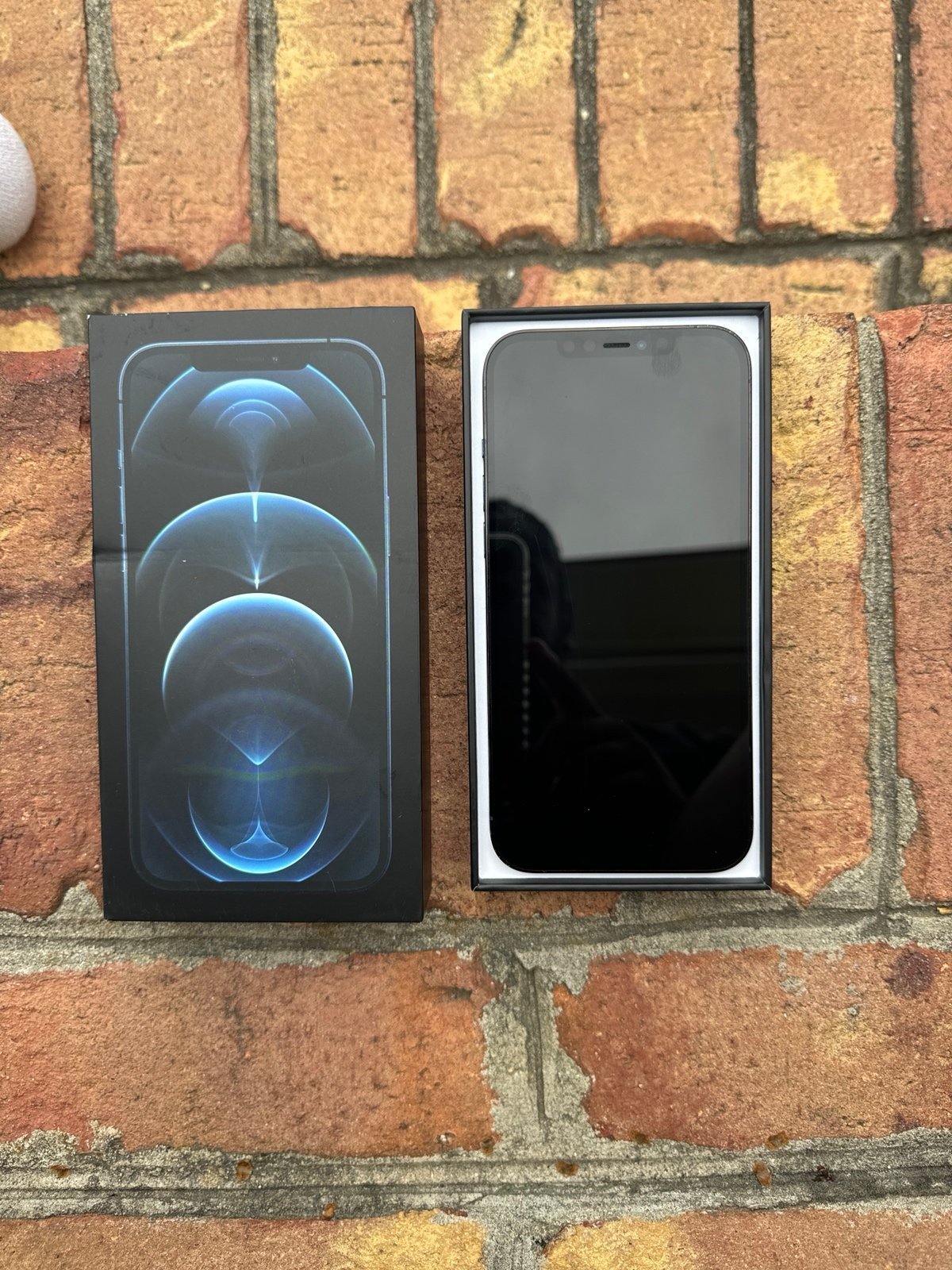 iphone 12 pro max phone unlocked 9N62