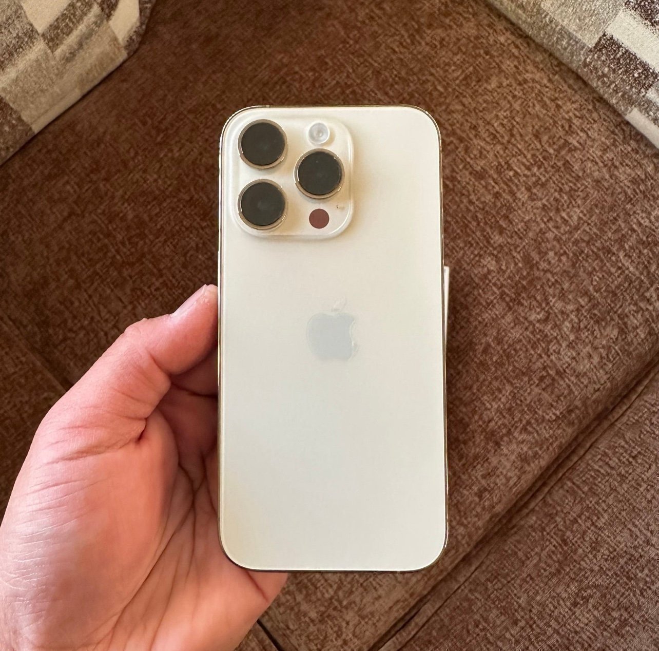 Apple iPhone 14 Pro 256GB in Gold for Unlocked 9B89