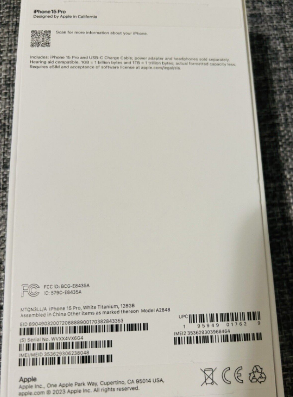 Apple iPhone 15 Pro - 128 GB - White Titanium Unlocked 1U39