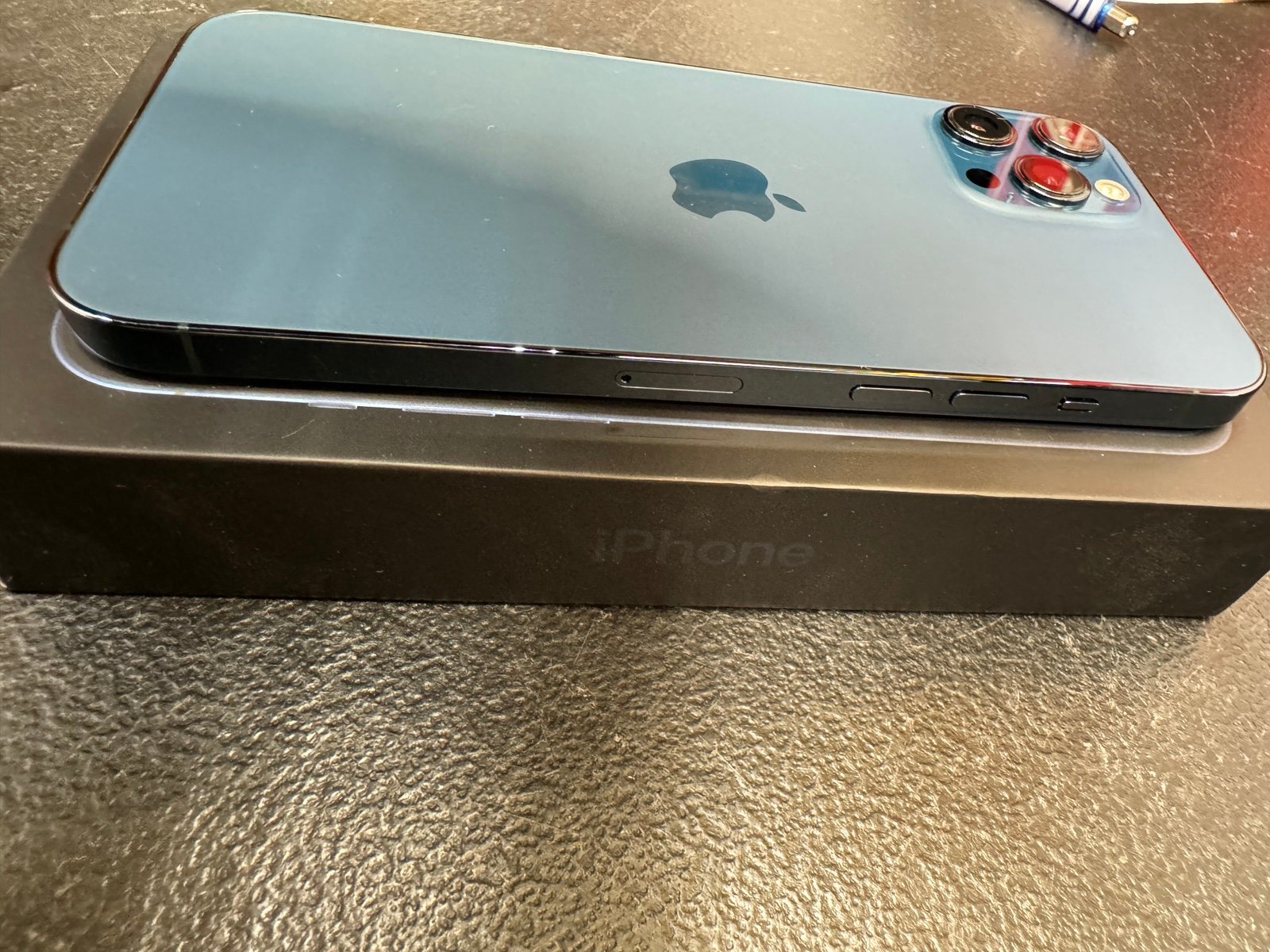 Prestine ! Apple iPhone 12 Pro Max - 512 GB - Pacific Blue (Unlocked) FLAWLESS! 1E99