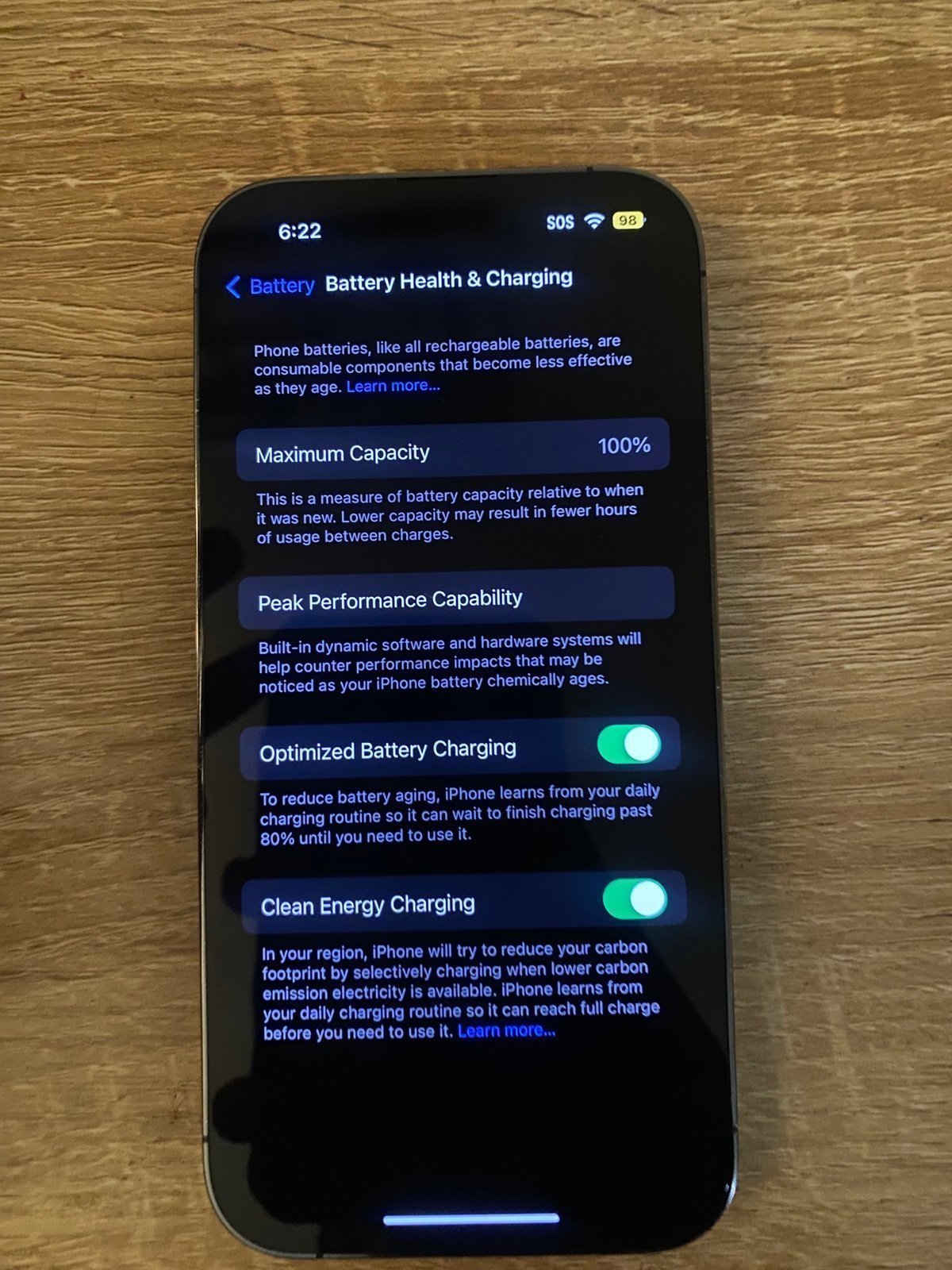 Apple iPhone 14 Pro 128 GB in Deep Purple 5C37