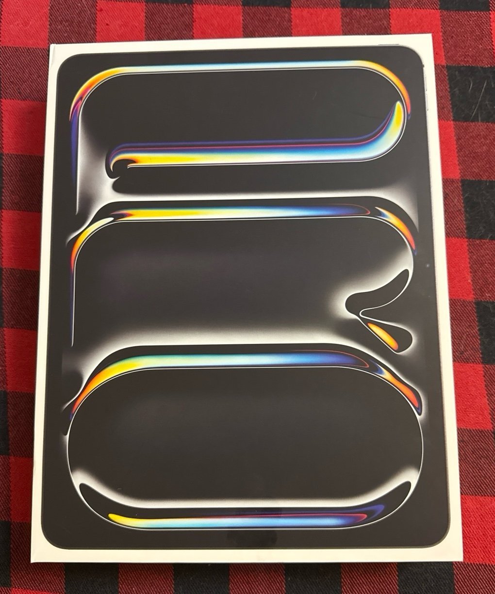 iPad Pro 13” M4 OLED 256GB Wi-Fi 7th generation 1T89