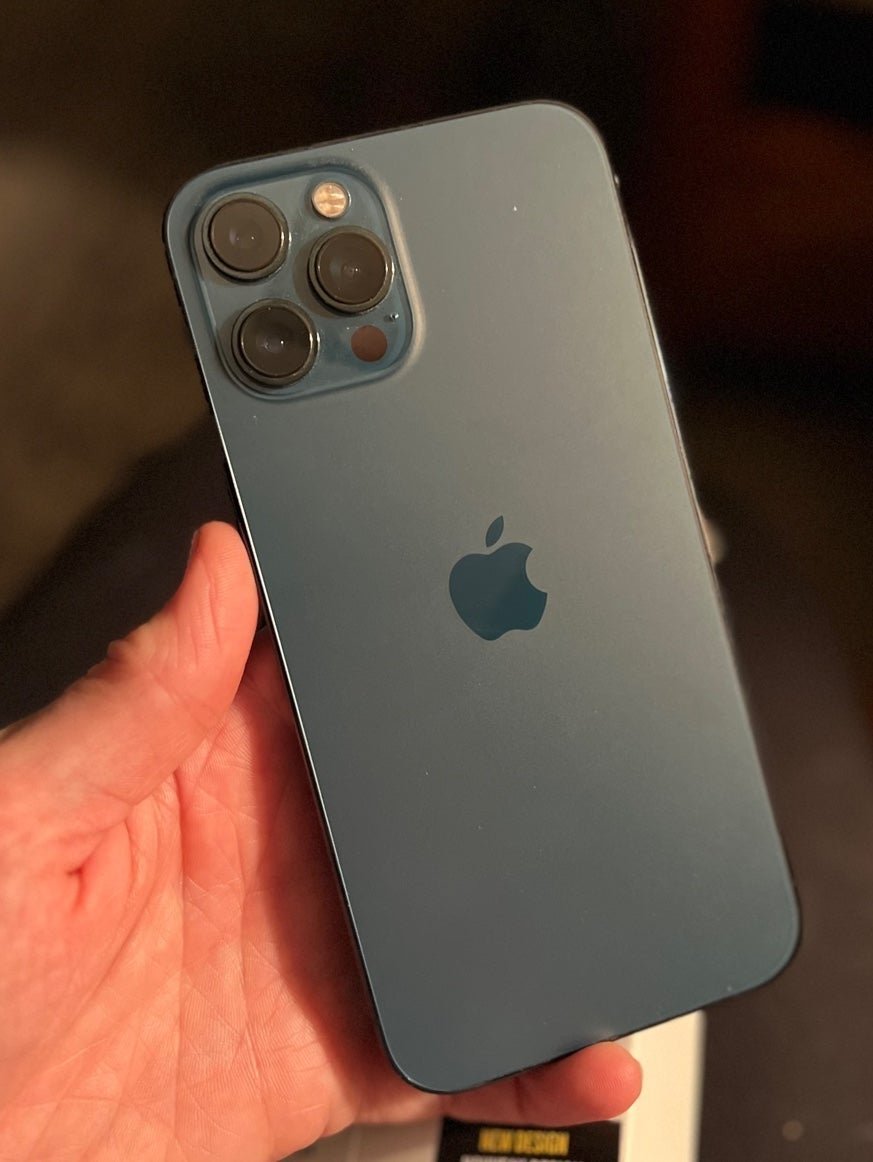 Apple iPhone 12 Pro Max 512GB in Pacific Blue Unlocked 1Z72