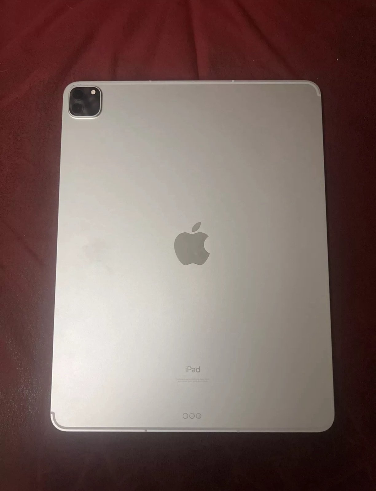 Apple iPad Pro 12.9-inch (5th Gen.) 256GB Silver WiFi + Cellular Clean Condition 6Z83