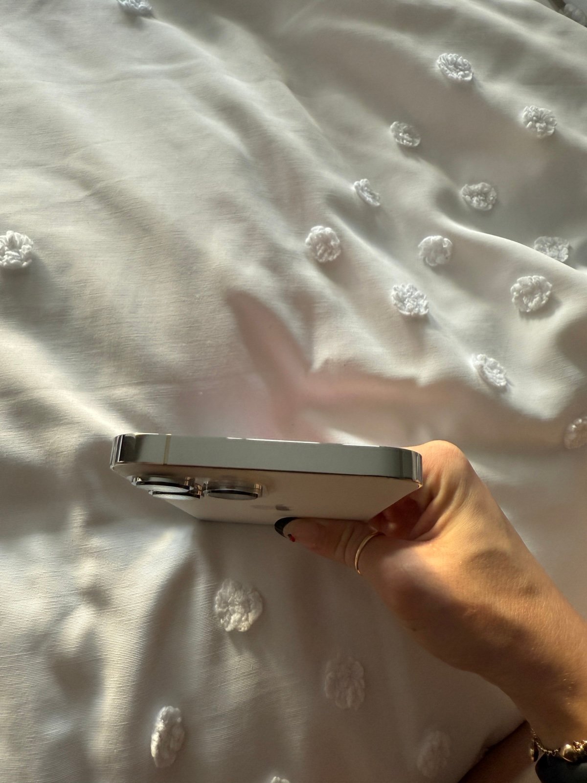 Unlocked iPhone 13 Pro Max 9F77