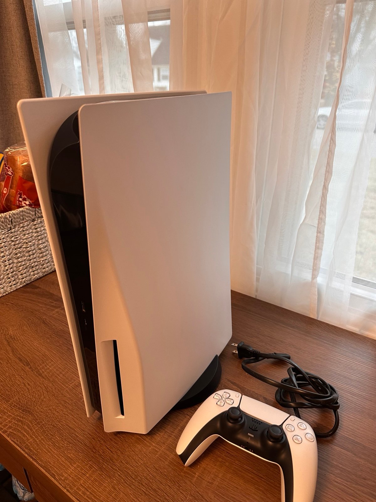 Playstation 5 Disc Edition Console w/ 1 Controller 6Z69