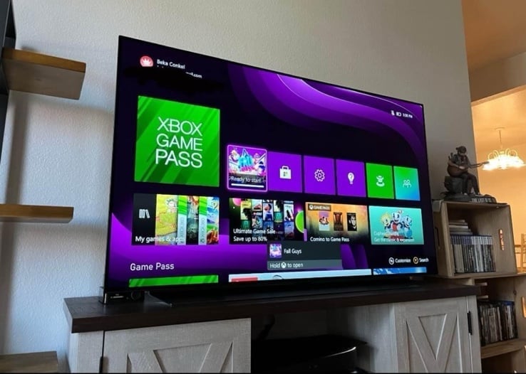 Microsoft Xbox Series X 1TB SSD Home Console - Black 6U77