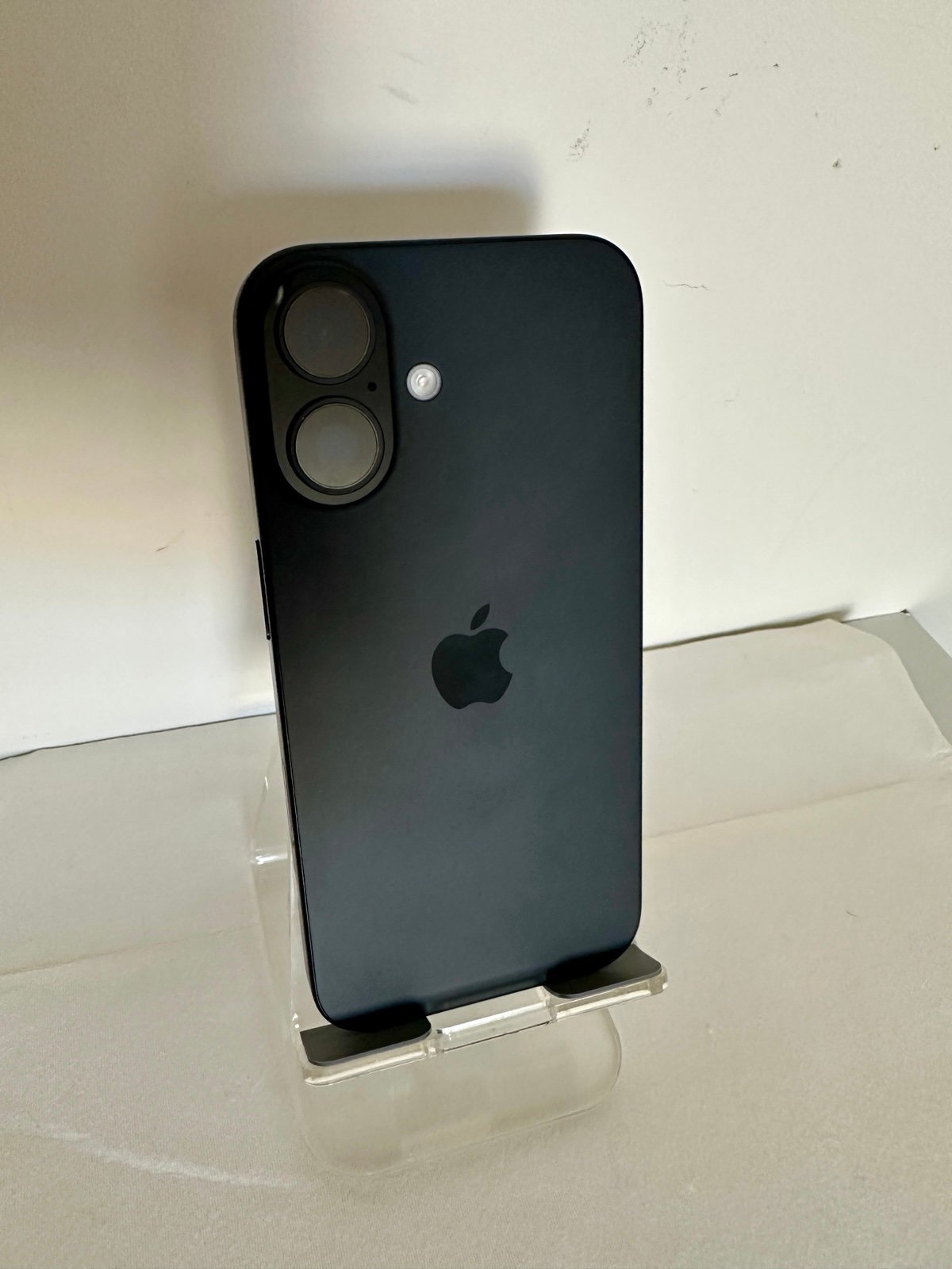 Apple iPhone 16 128GB Black UNLOCKED 3U16