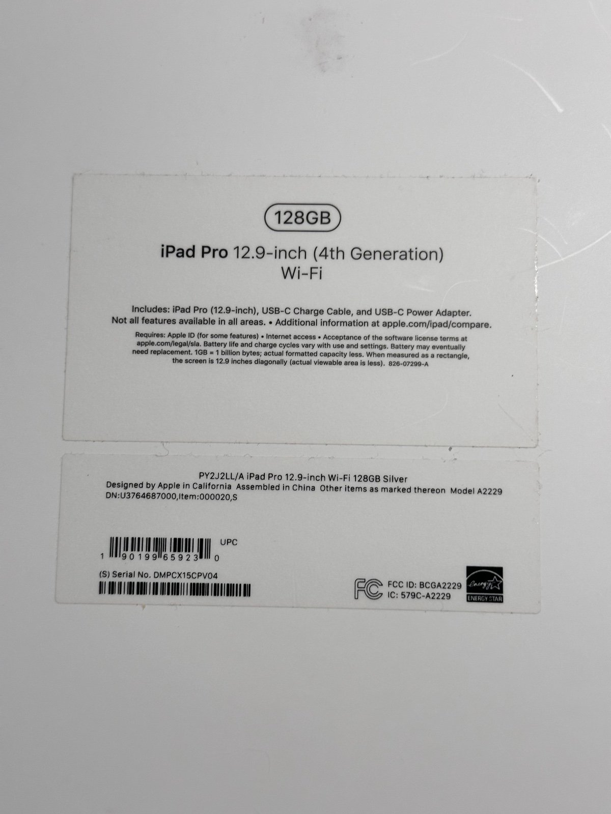 iPad Pro 12.9 inch 4th generation/ Apple Pencil/ Magic Keyboard 6W25