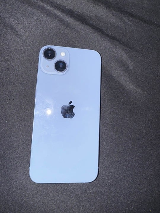 iPhone 14 128gb unlocked 6L55