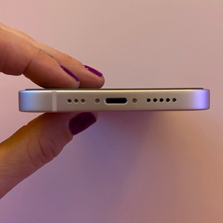 Apple iPhone 13 128 GB in Pink Unlocked 9O16