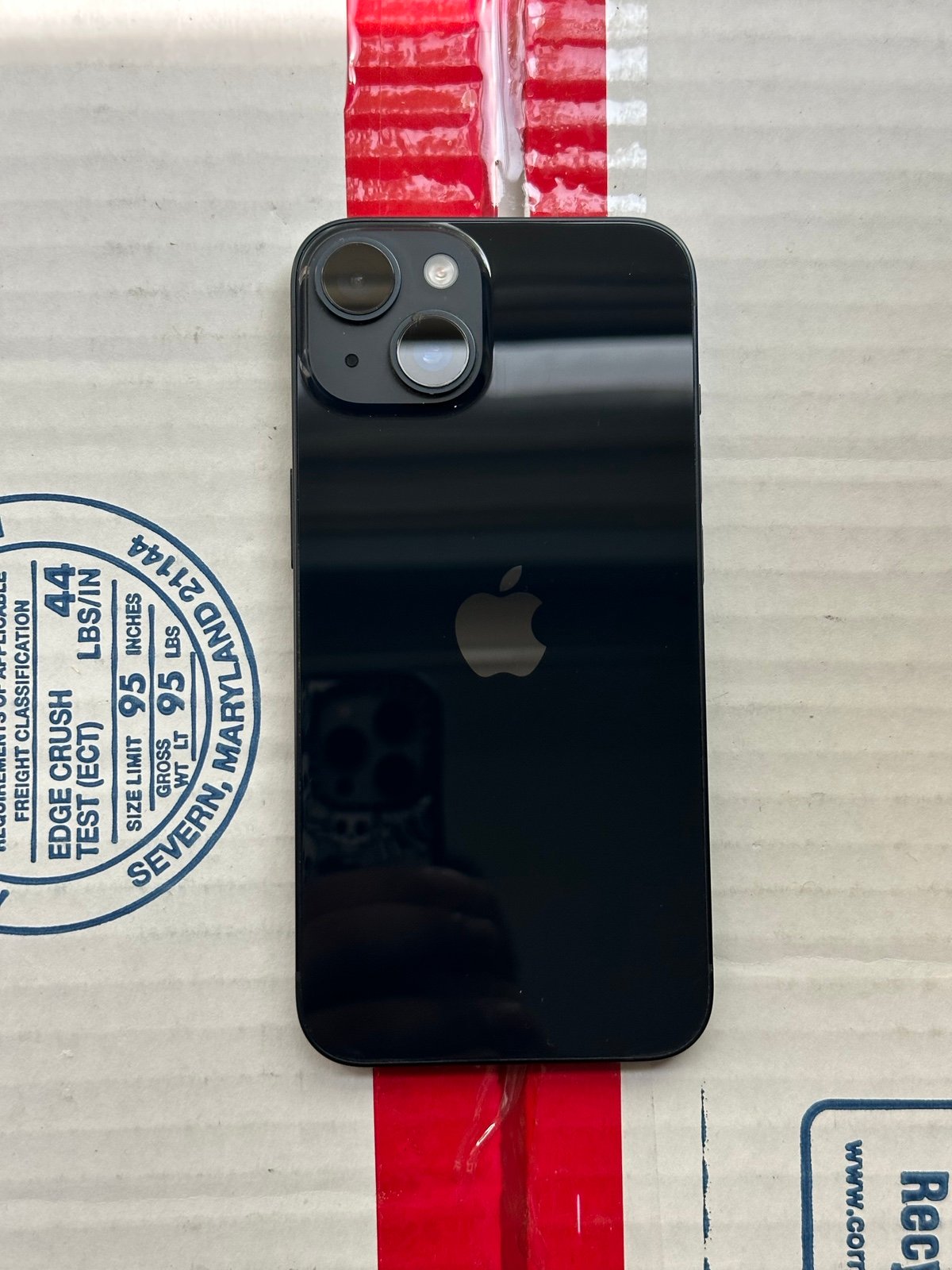 Apple iPhone 14 in Midnight - 128GB (Unlocked) - READ DESCRIPTION 8U22