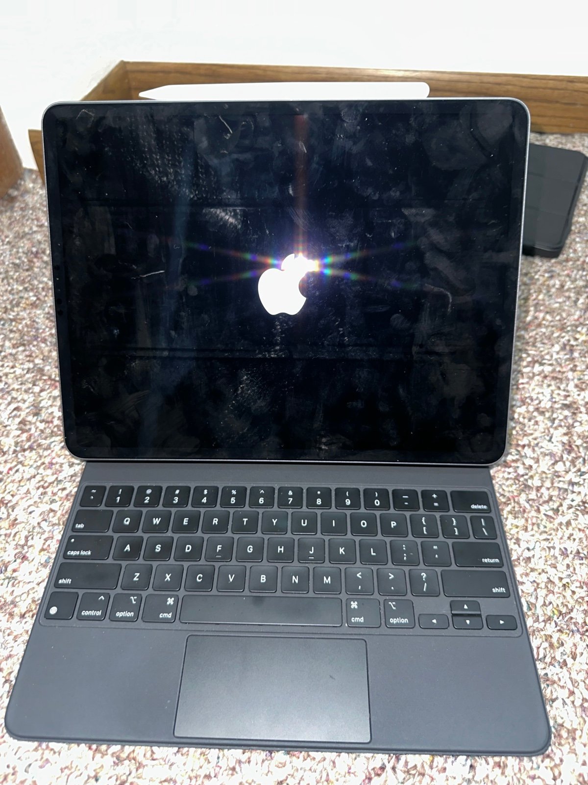 Apple iPad Pro 6th Generation 128 GB 1H11