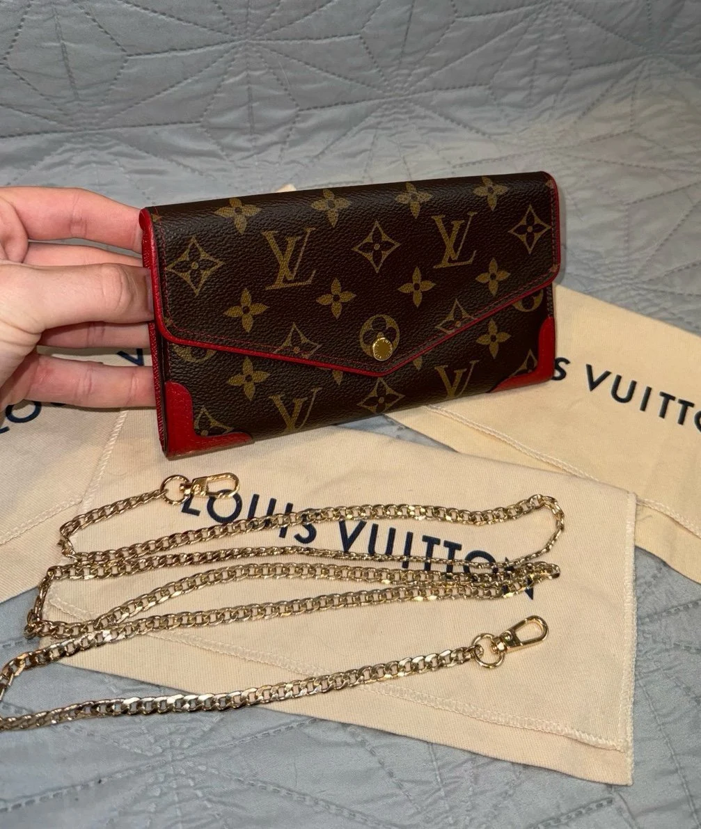 Louis Vuitton Retiro Sarah Wallet