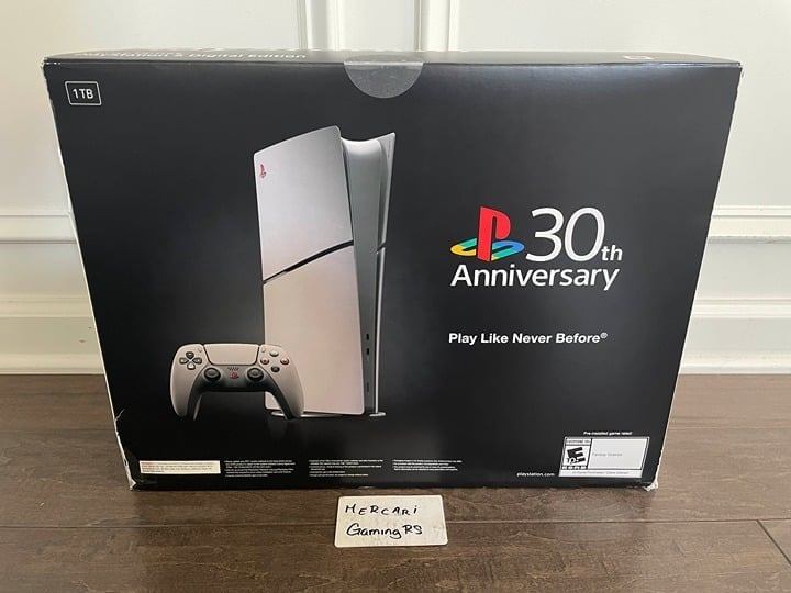 PlayStation 5 Digital Console 30th Anniversary Limited Edition 7L27