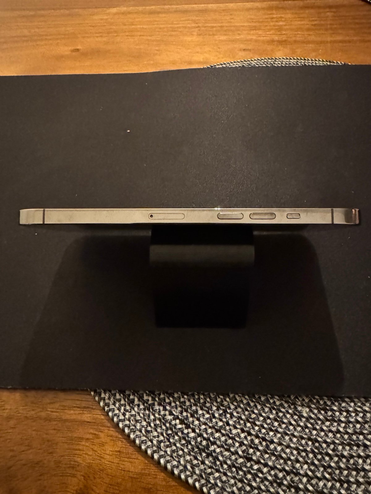 IPhone 12 Pro Max! 1J15