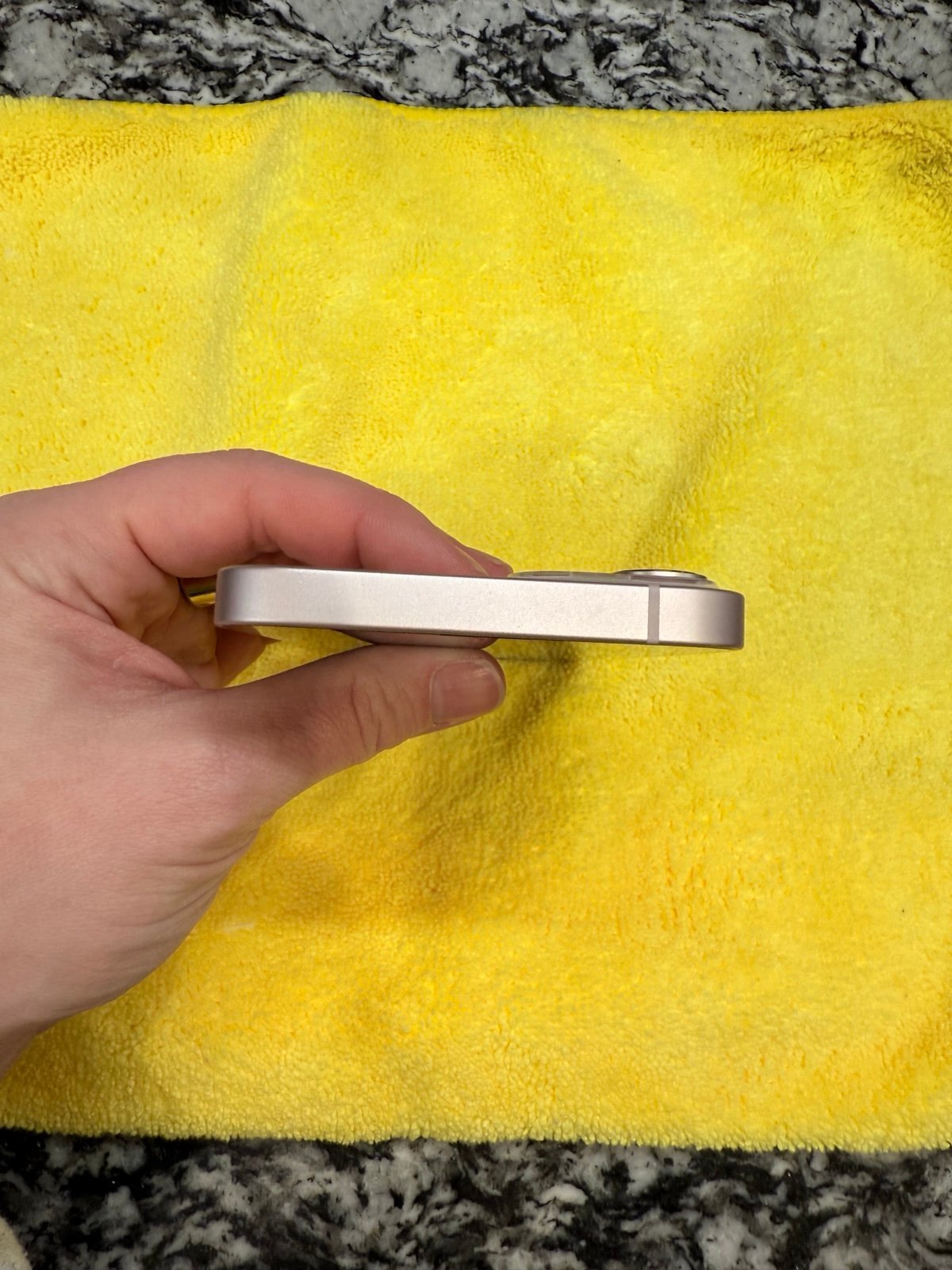 iPhone 13 256 GB Unlocked 6E88