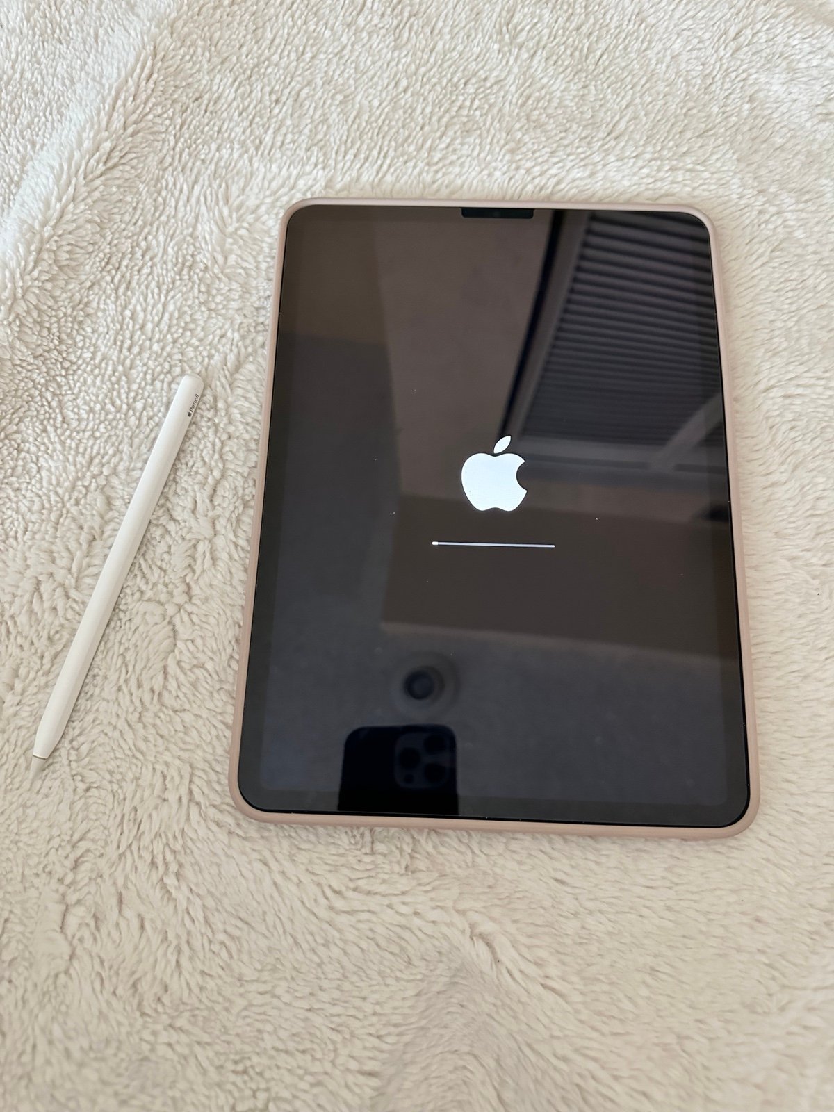 Apple iPad Pro 2021 11- inch m1 chip (Wi-Fi + 256GB) 1W85