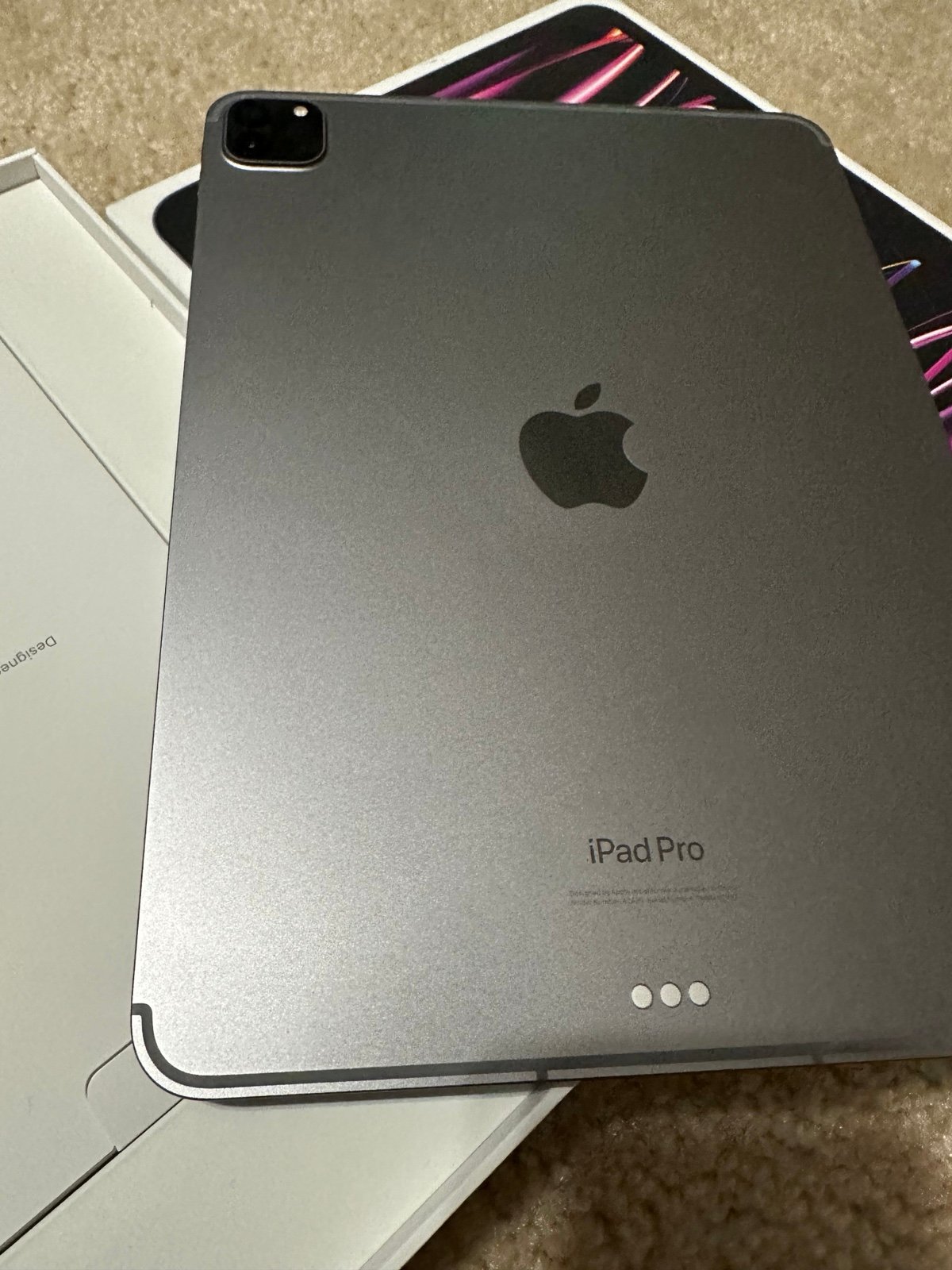 Apple iPad Pro 11” 4th Generation 1 TB in Space Gray 8Z37