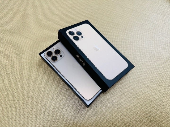 Apple iPhone 13 Pro Max 128 GB Gold (UNLOCKED) 3E38