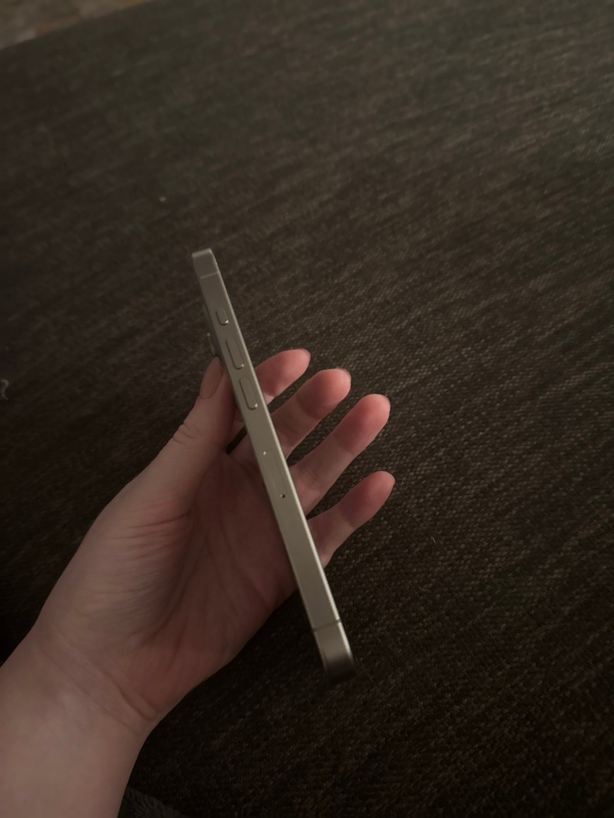 iphone 15 pro 512gb titanium 7G59