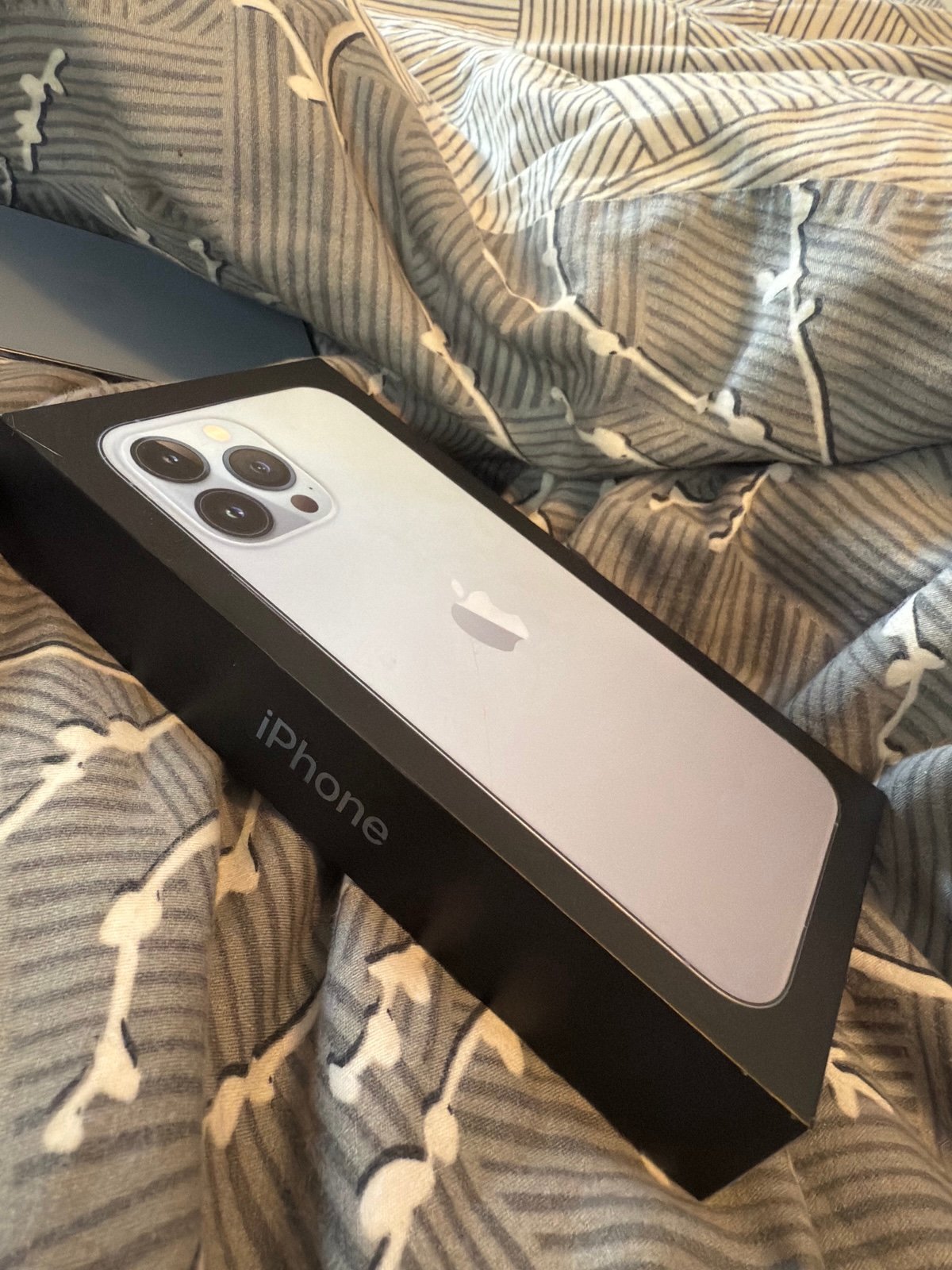 iPhone 13 Pro Max 512gb Sierra Blue Unlocked 7R27