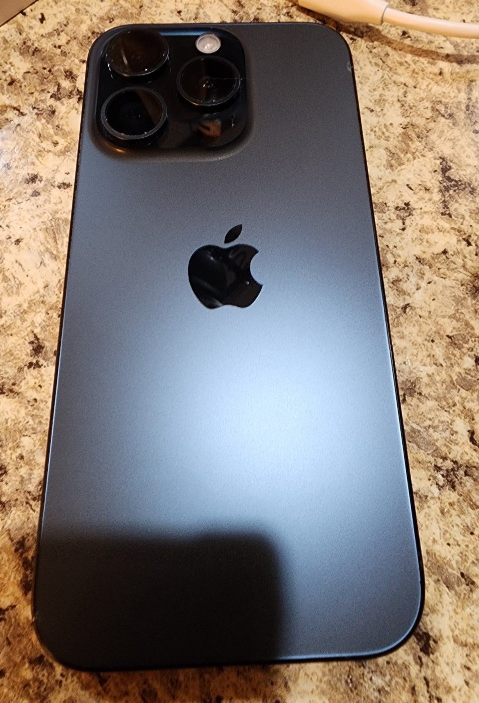 Apple iPhone 15 Pro - 128 GB - Blue Titanium Excellent Unlocked 5B16