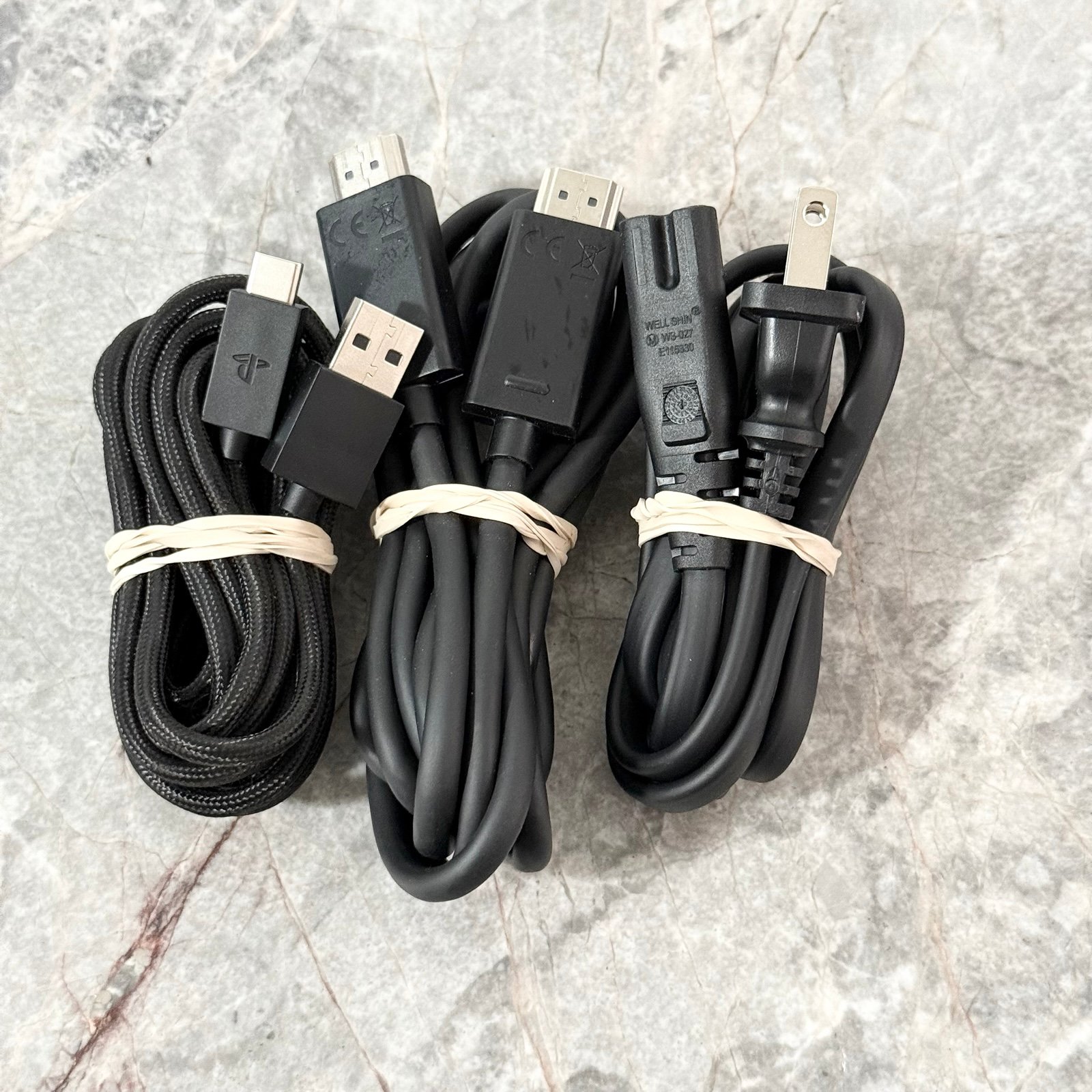 PlayStation Ps5 Spider-Man 2 Disc Version Console Cables Controller 2Q33