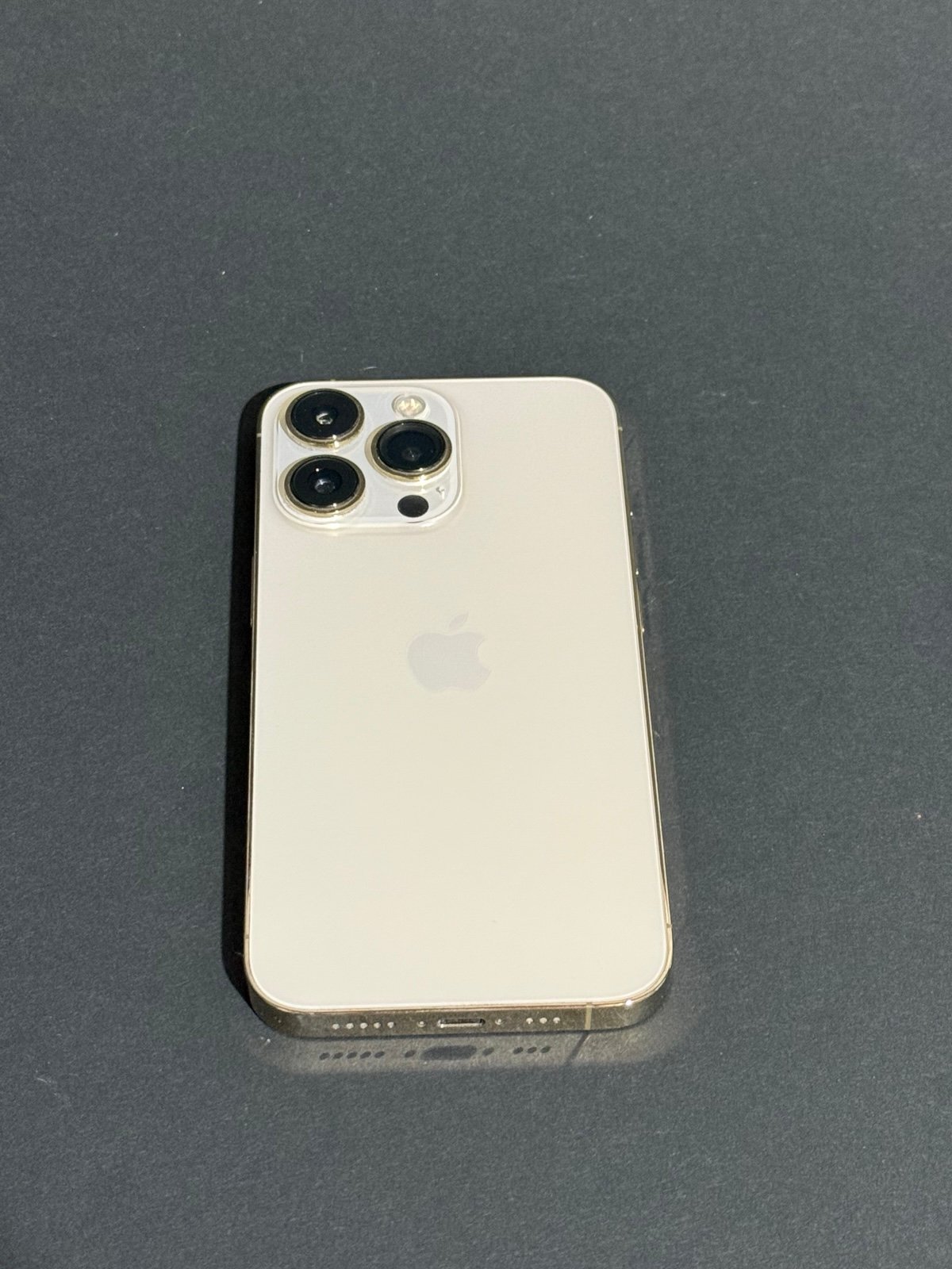 Apple iPhone 13 Pro 256 GB Carrier Unlocked 7T33