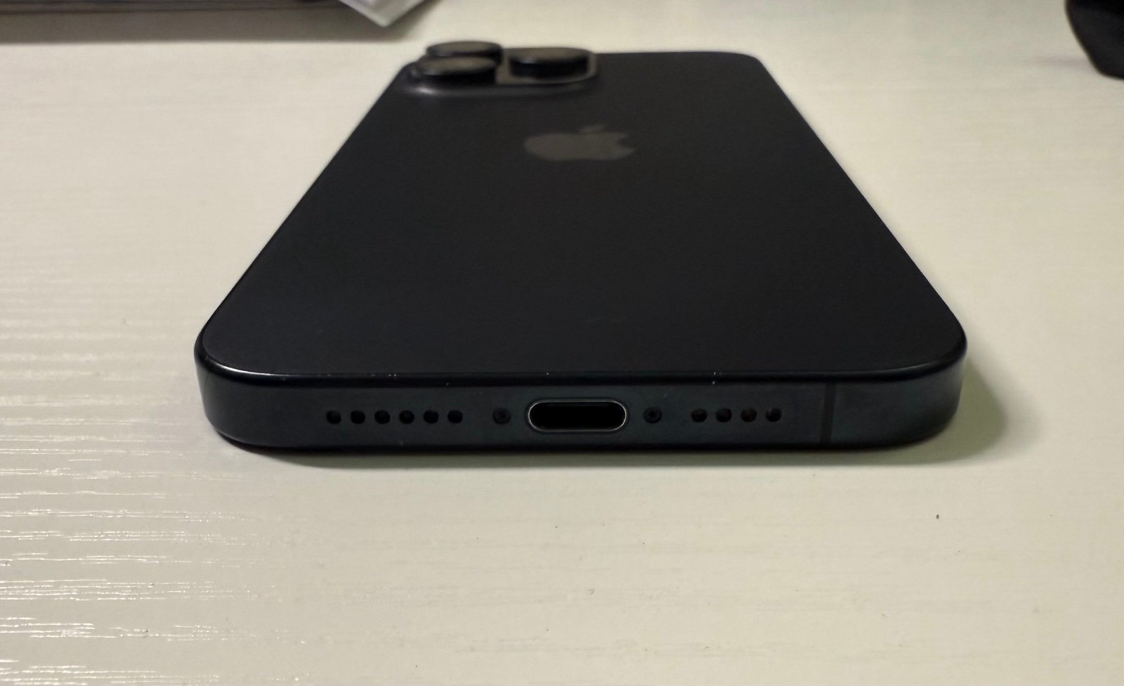 Apple IPhone 15 Pro Max 1TB Unlocked 9L58