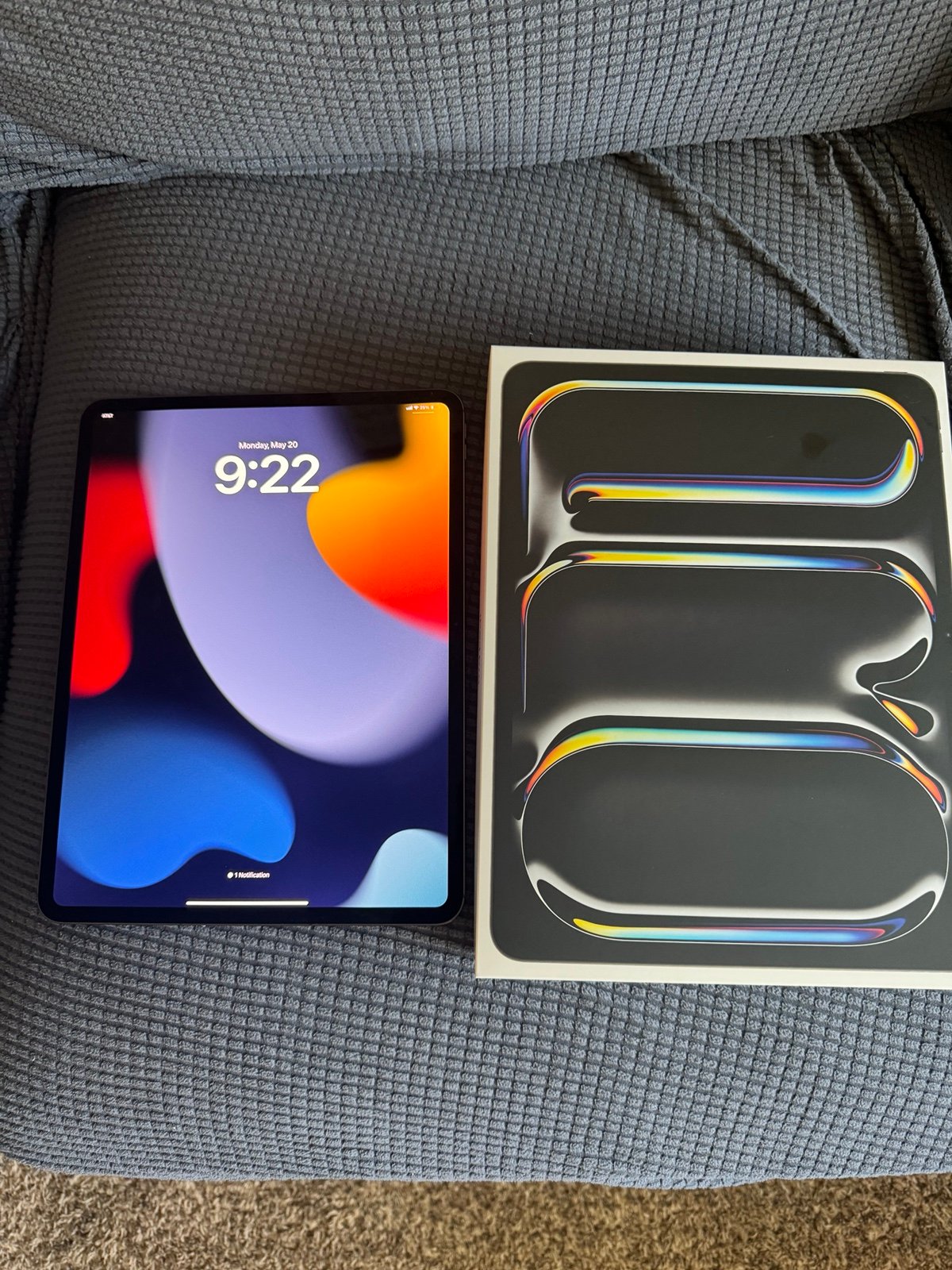 iPad Pro 13 inch M4 7th generation 256GB - Brand New 5D59